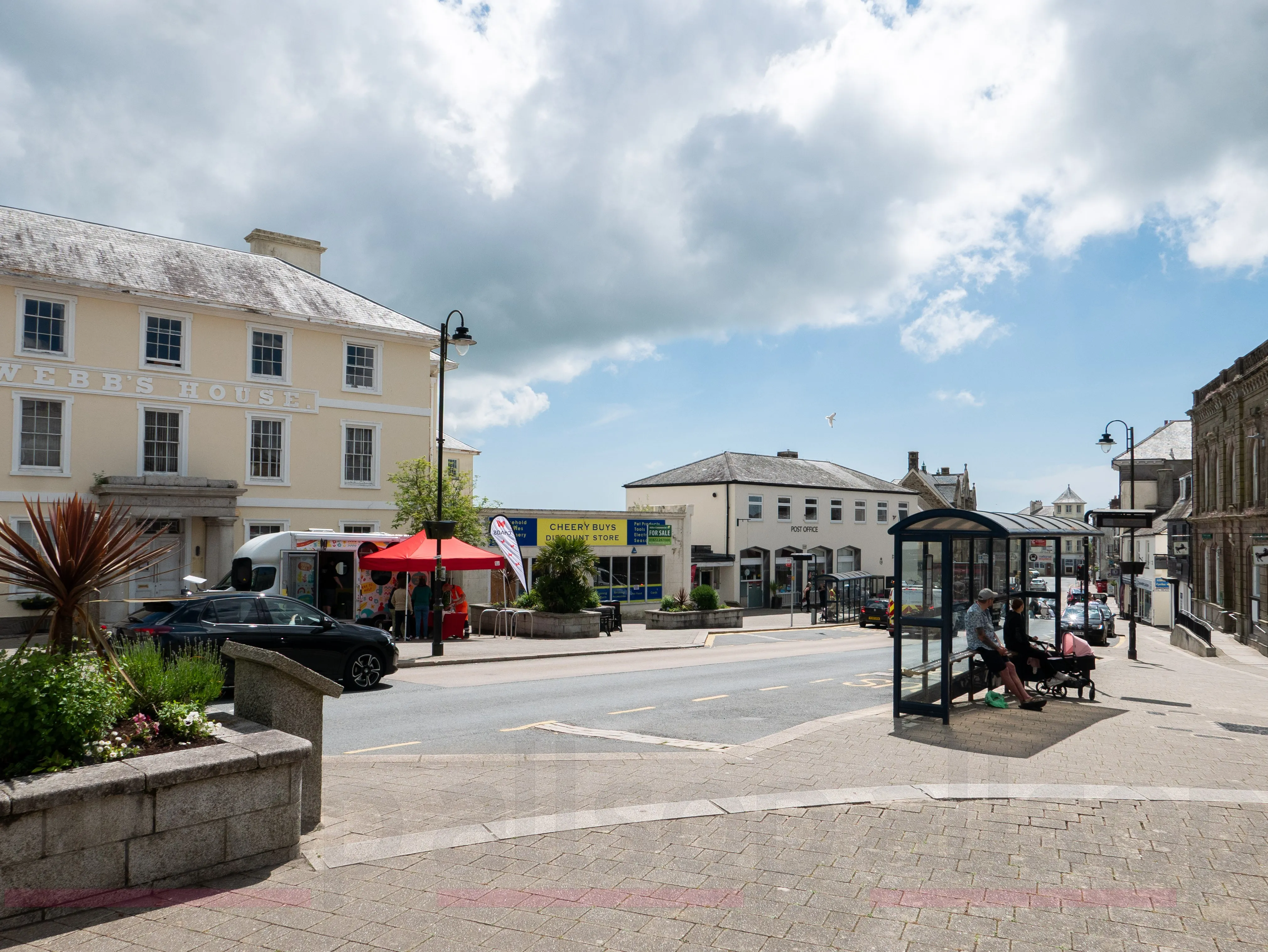 Town Centre Vacant Freehold Shop & Development Opportunity