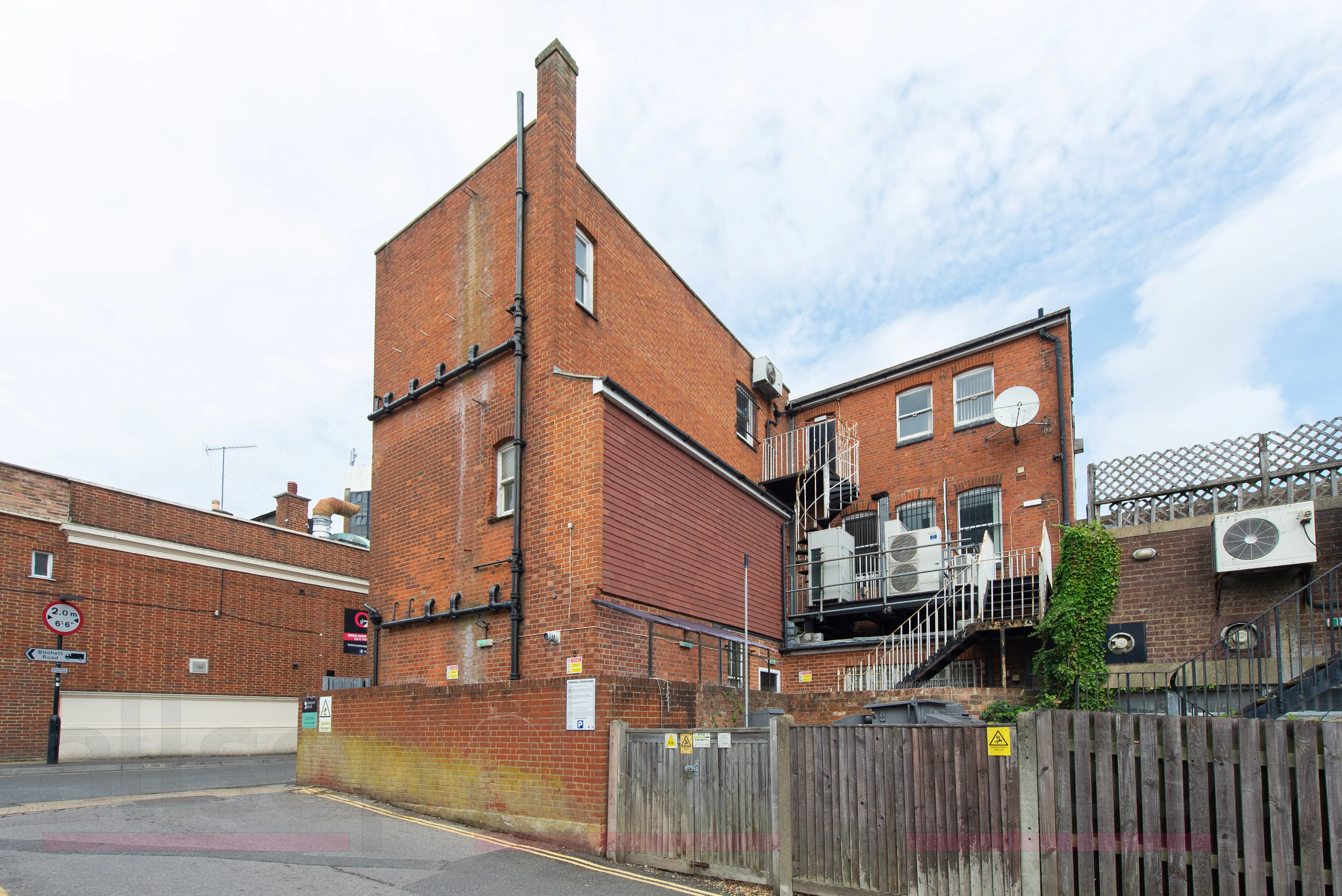 Freehold Bank Investment