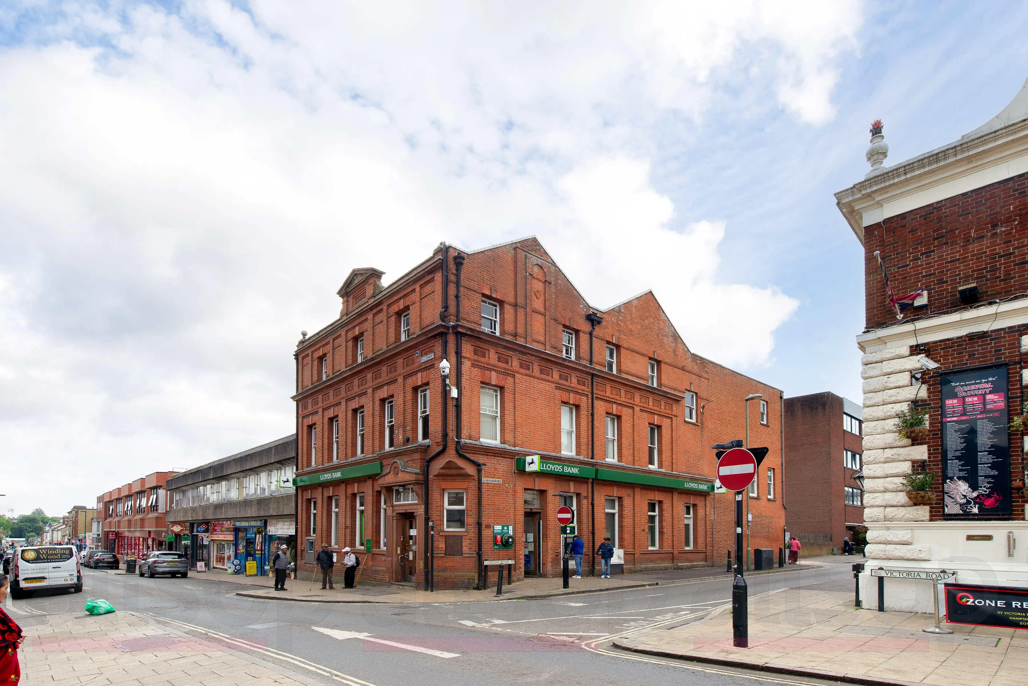 Freehold Bank Investment