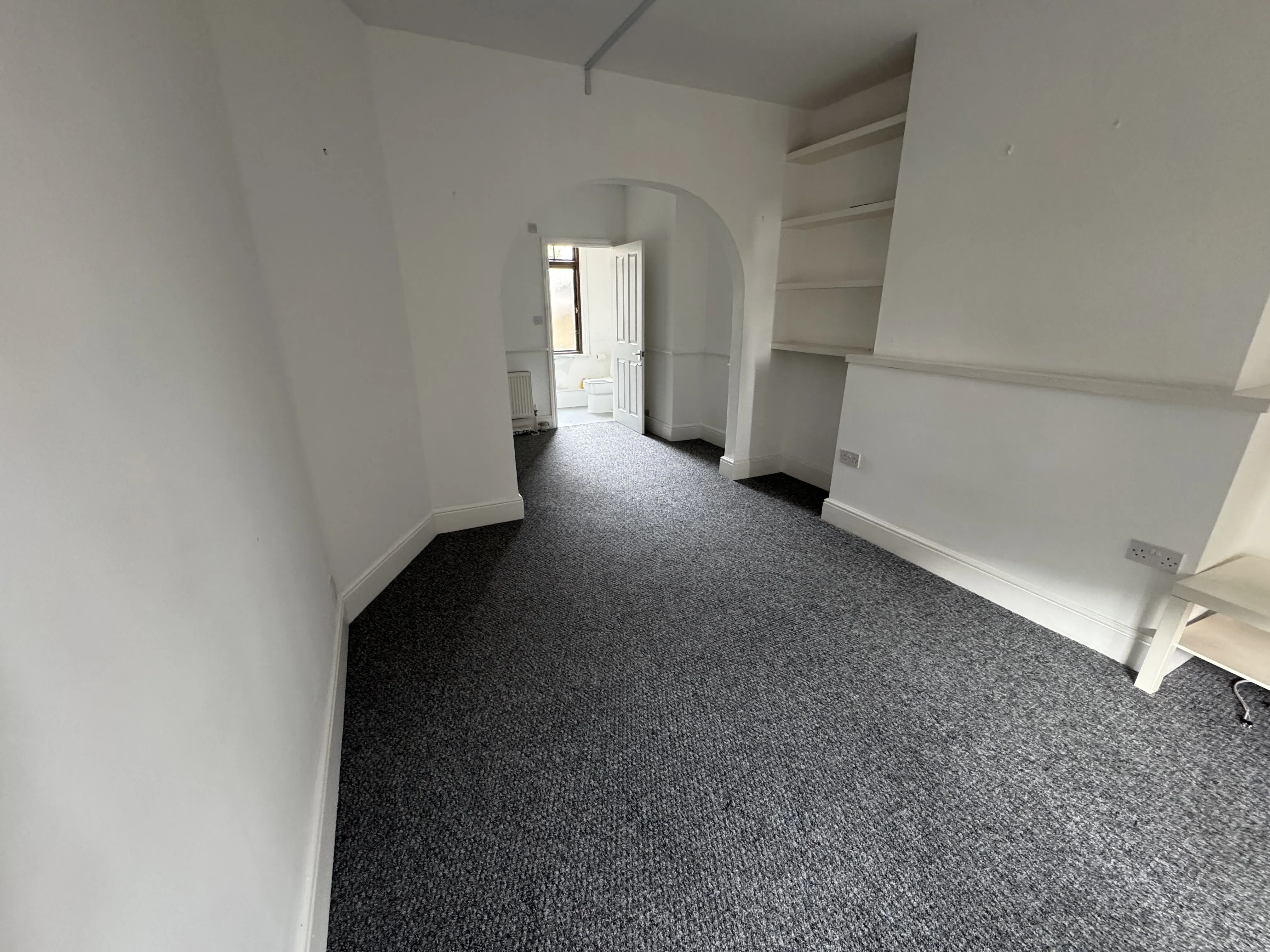 VACANT - Freehold End of Terrace House