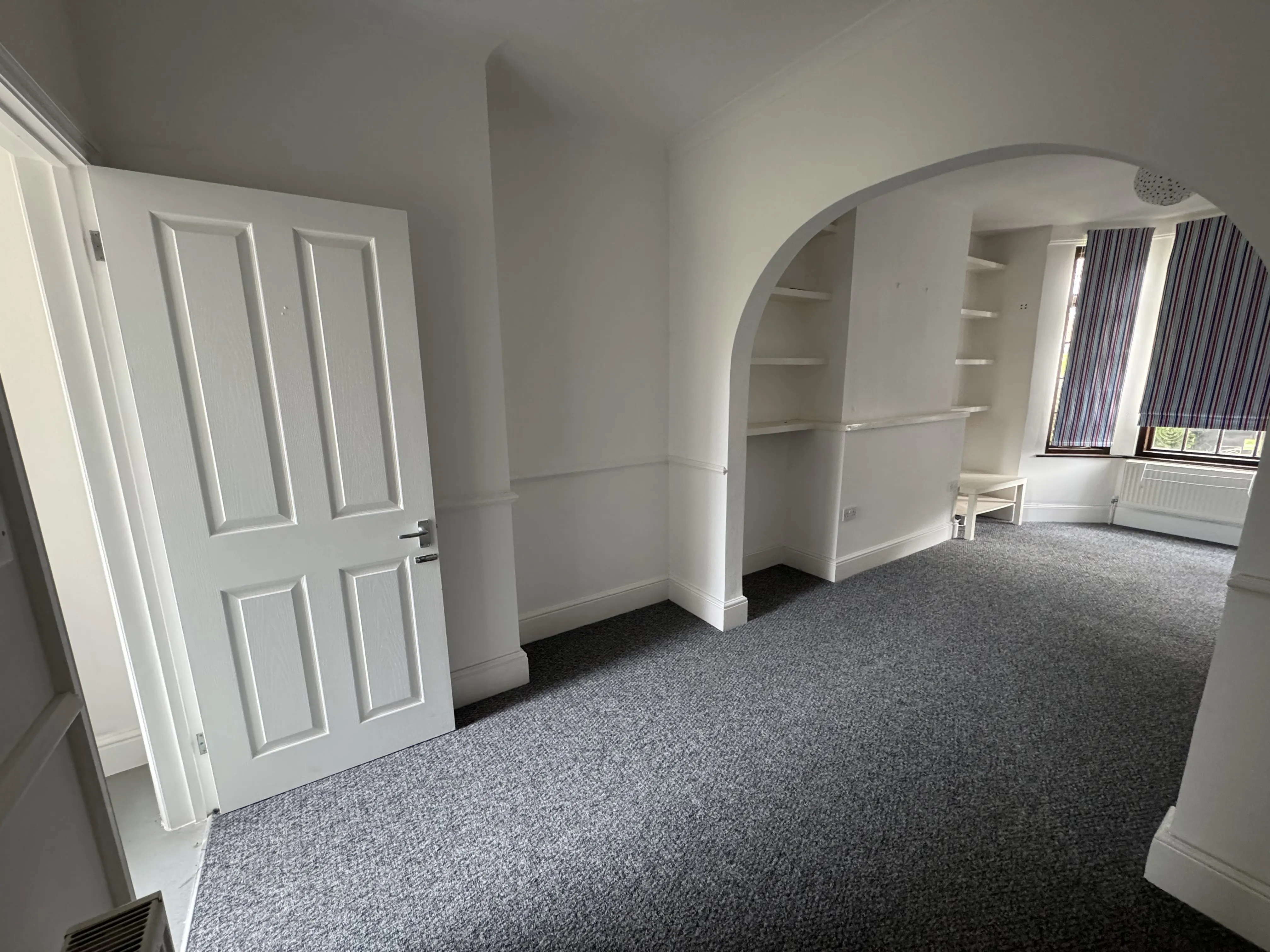 VACANT - Freehold End of Terrace House