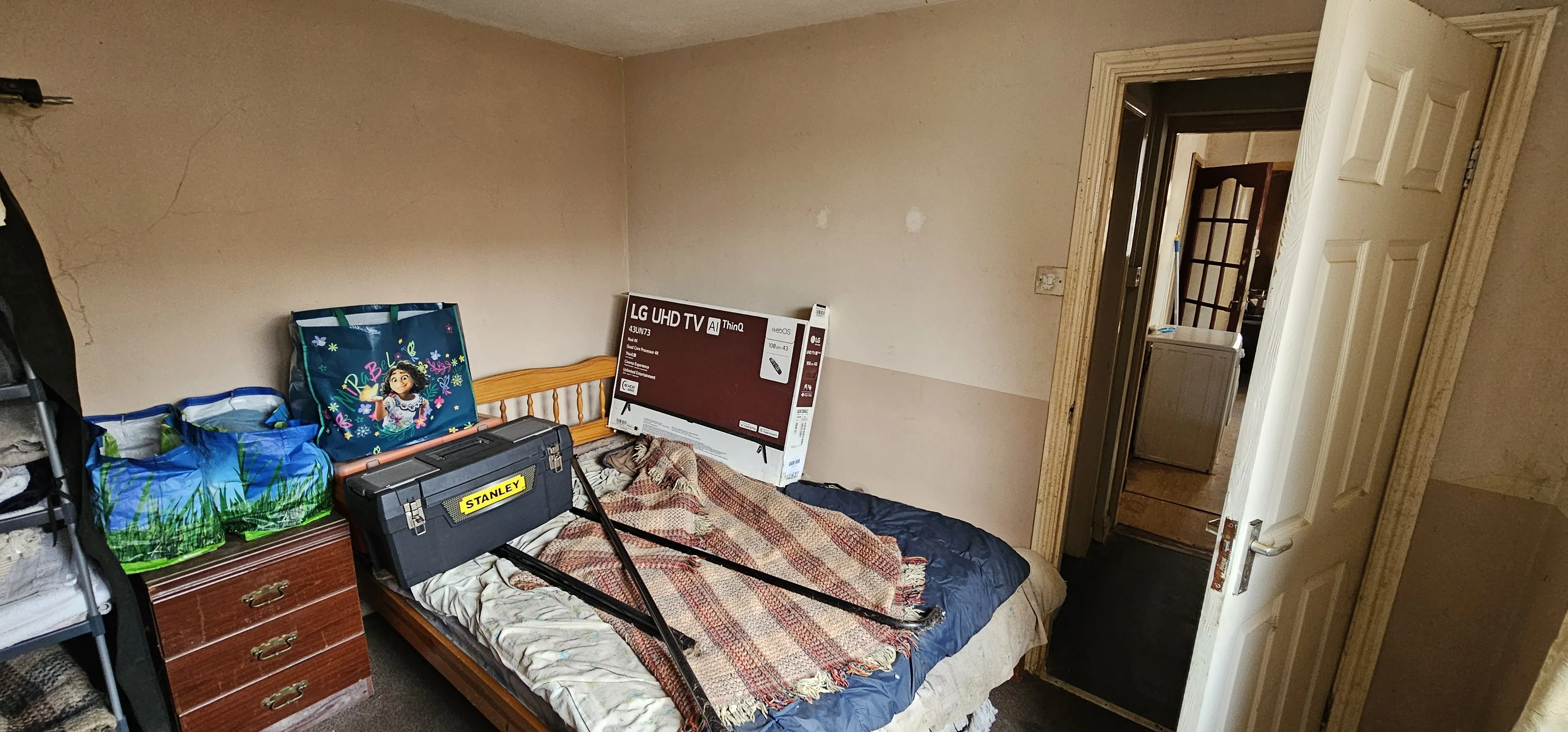 Long Leasehold Self Contained Ground Floor Flat
