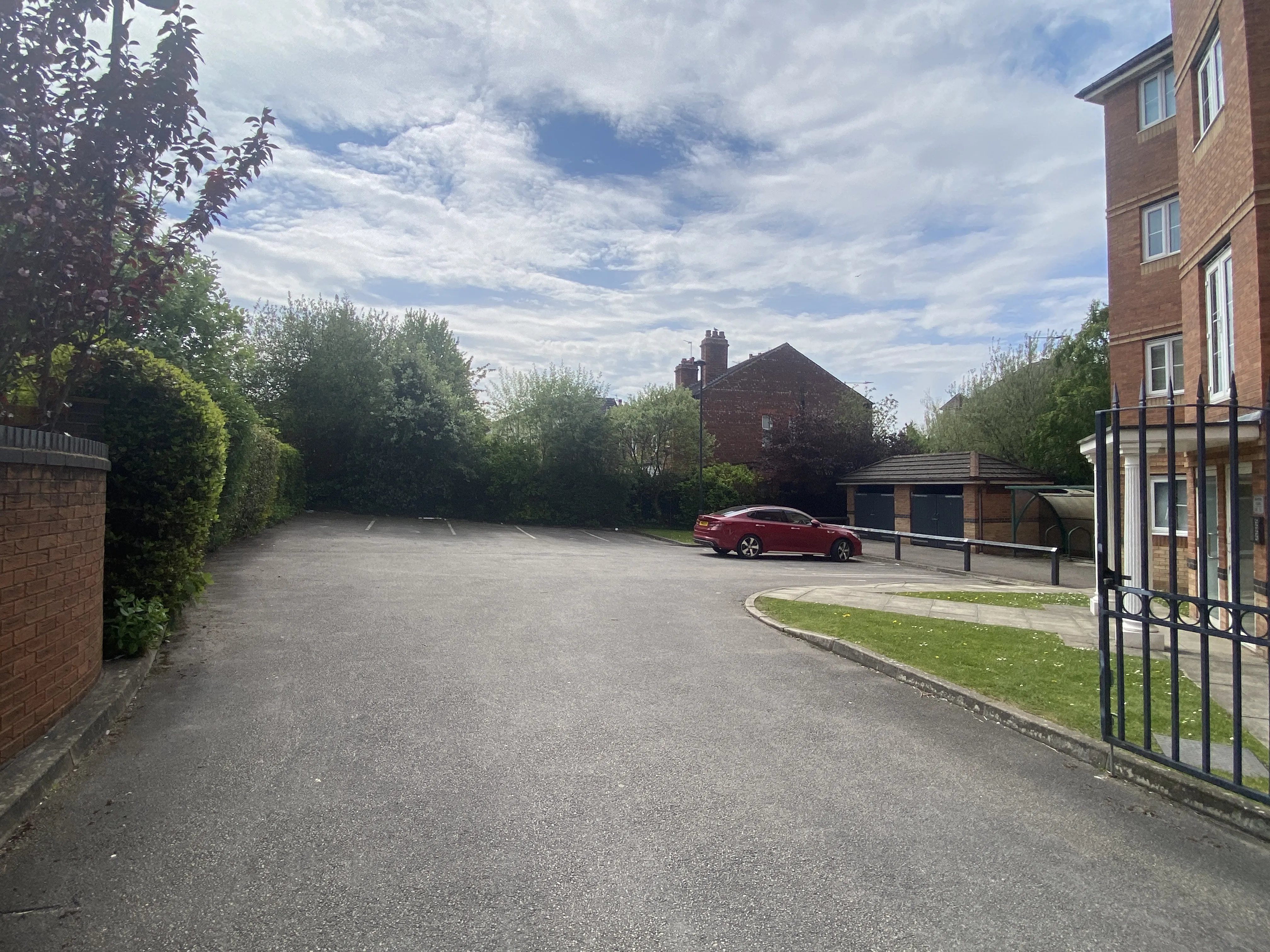 INVESTMENT - Leasehold Self Contained Second Floor Flat