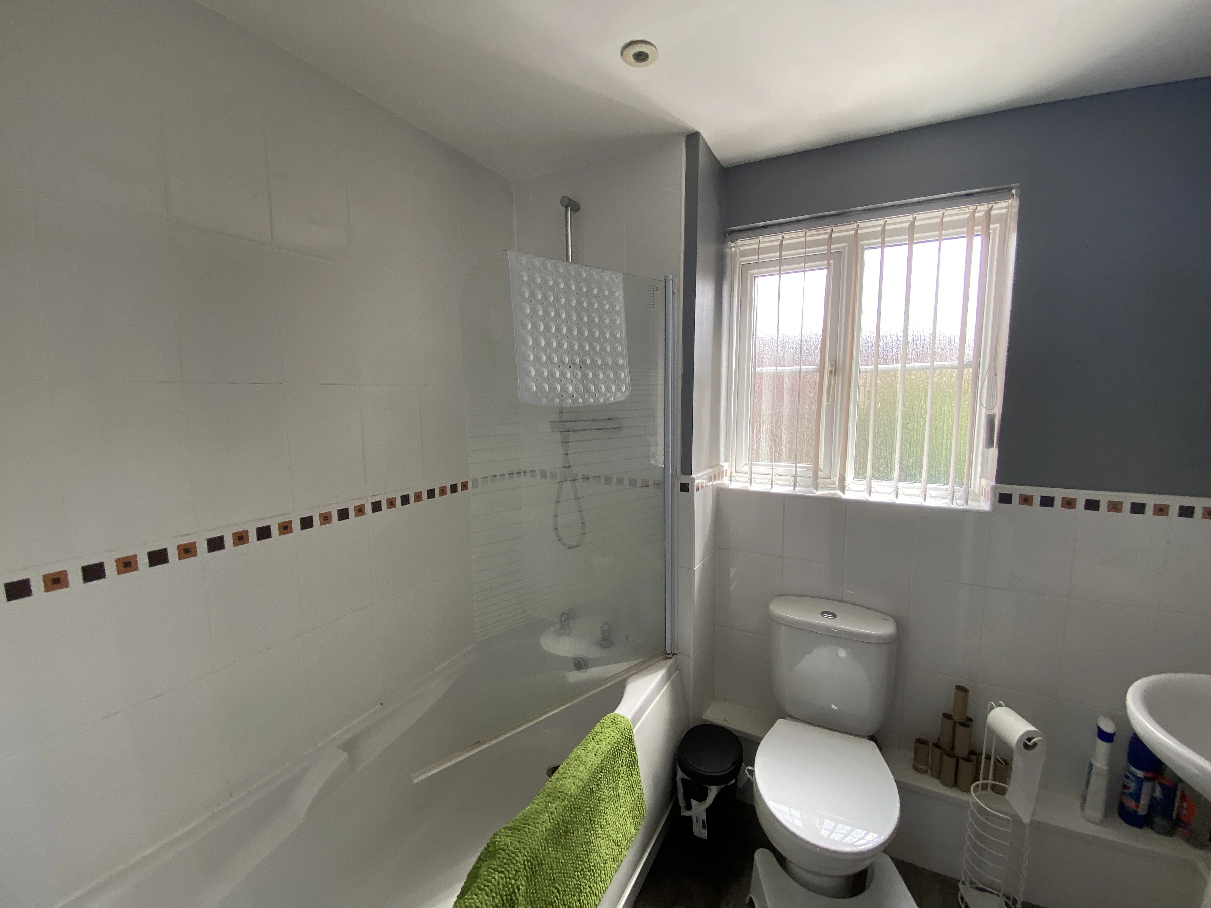 INVESTMENT - Leasehold Self Contained Second Floor Flat