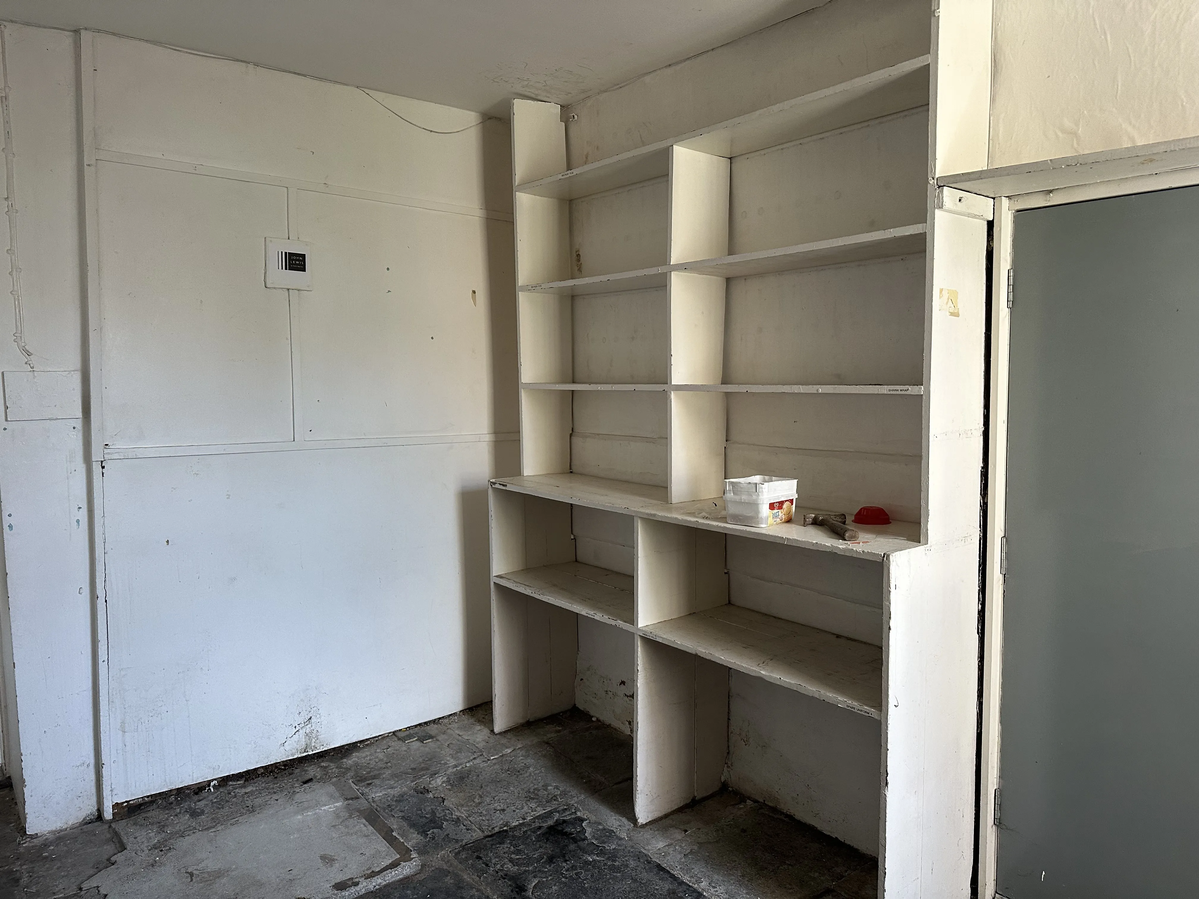 VACANT - Freehold End of Terrace Building with Potential 