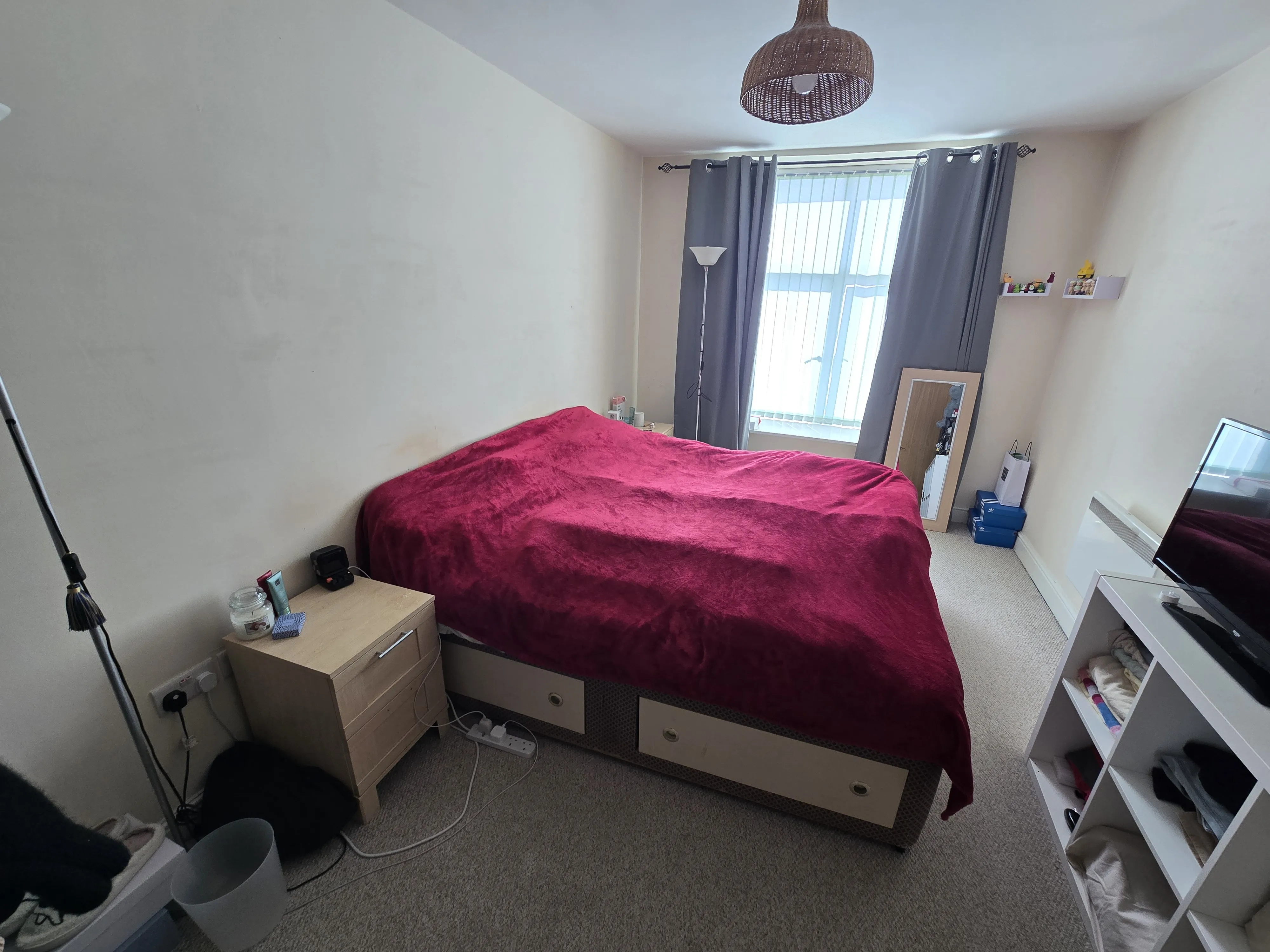 INVESTMENT - Leasehold Self Contained Top Floor Flat