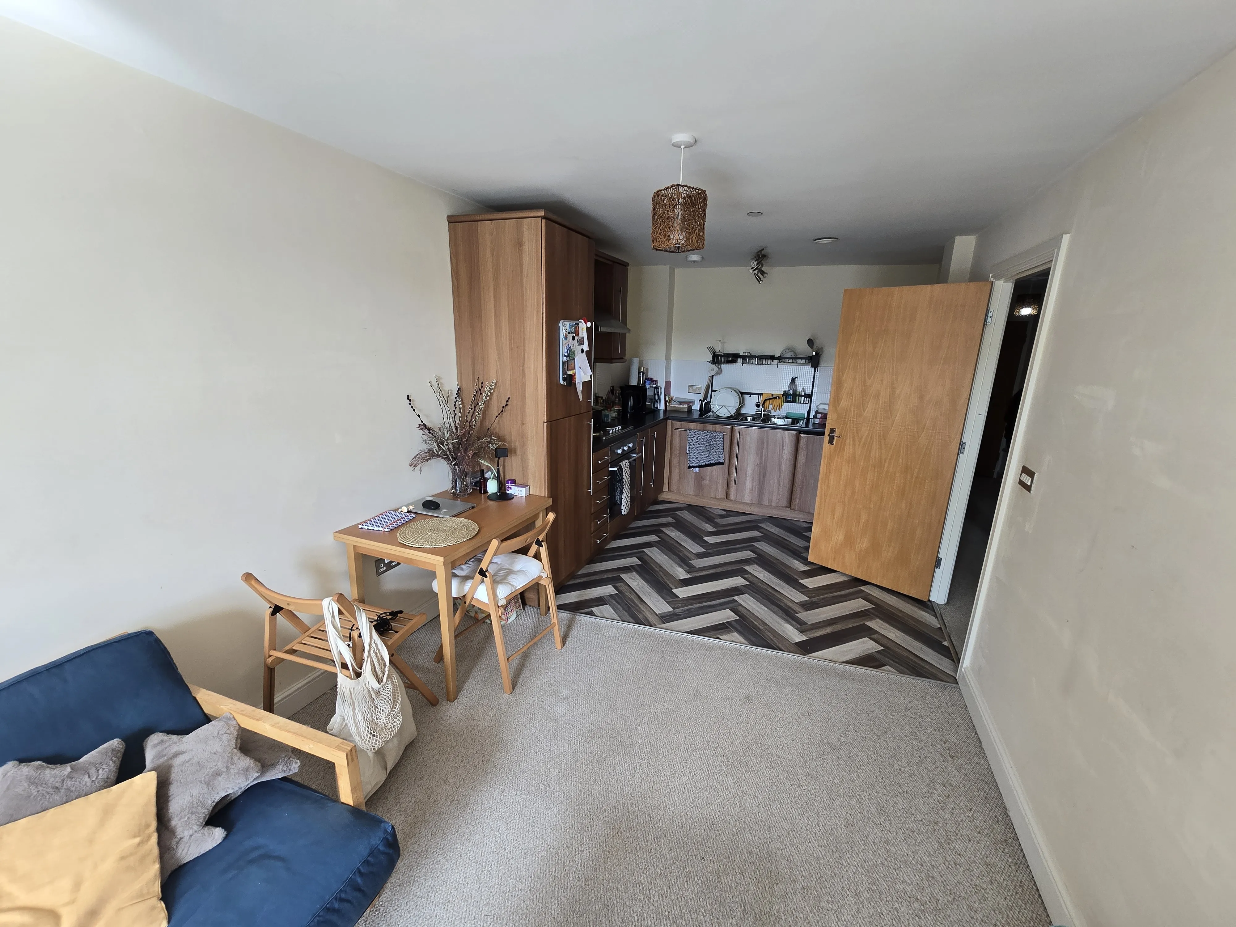INVESTMENT - Leasehold Self Contained Top Floor Flat