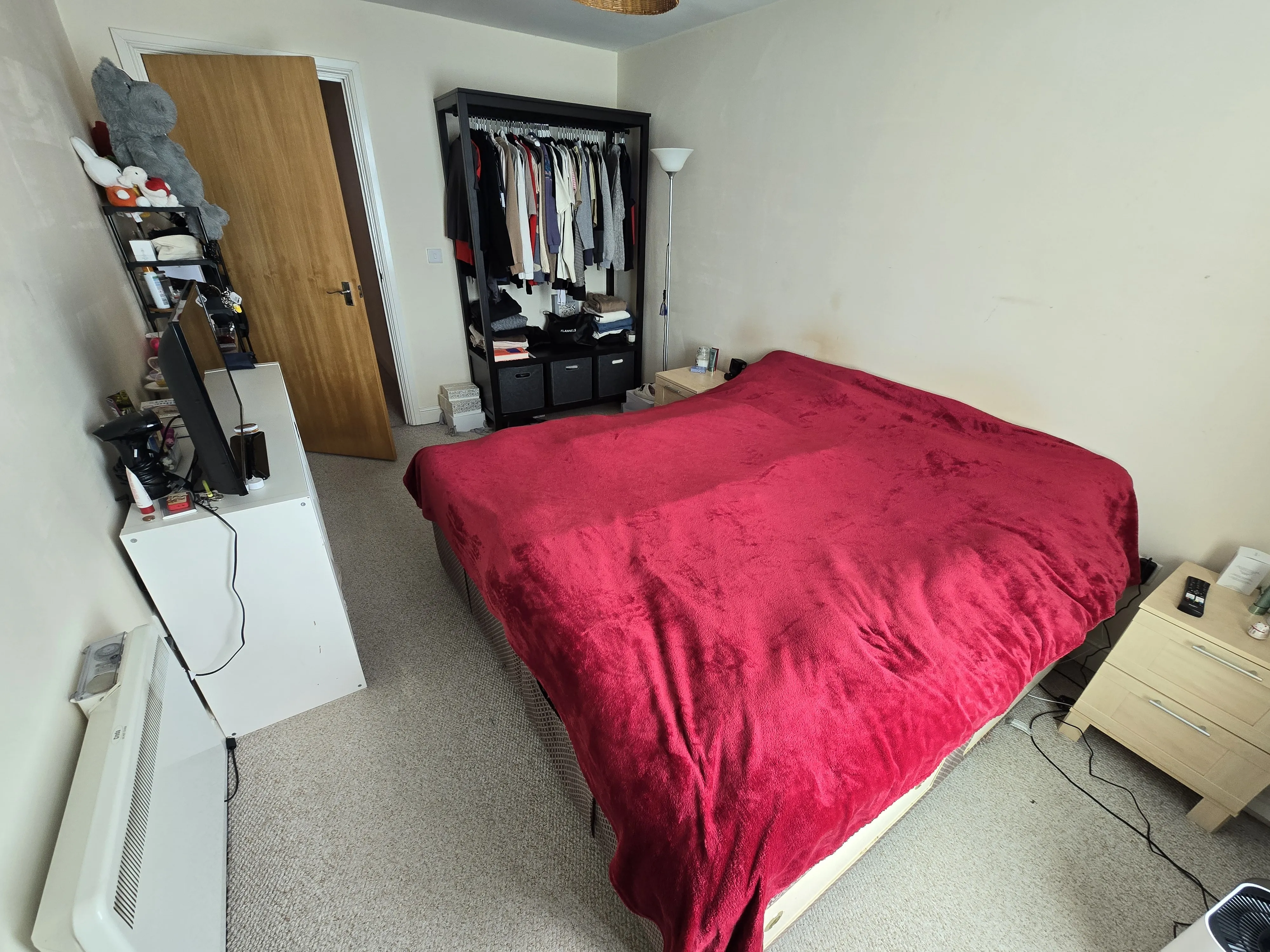 INVESTMENT - Leasehold Self Contained Top Floor Flat
