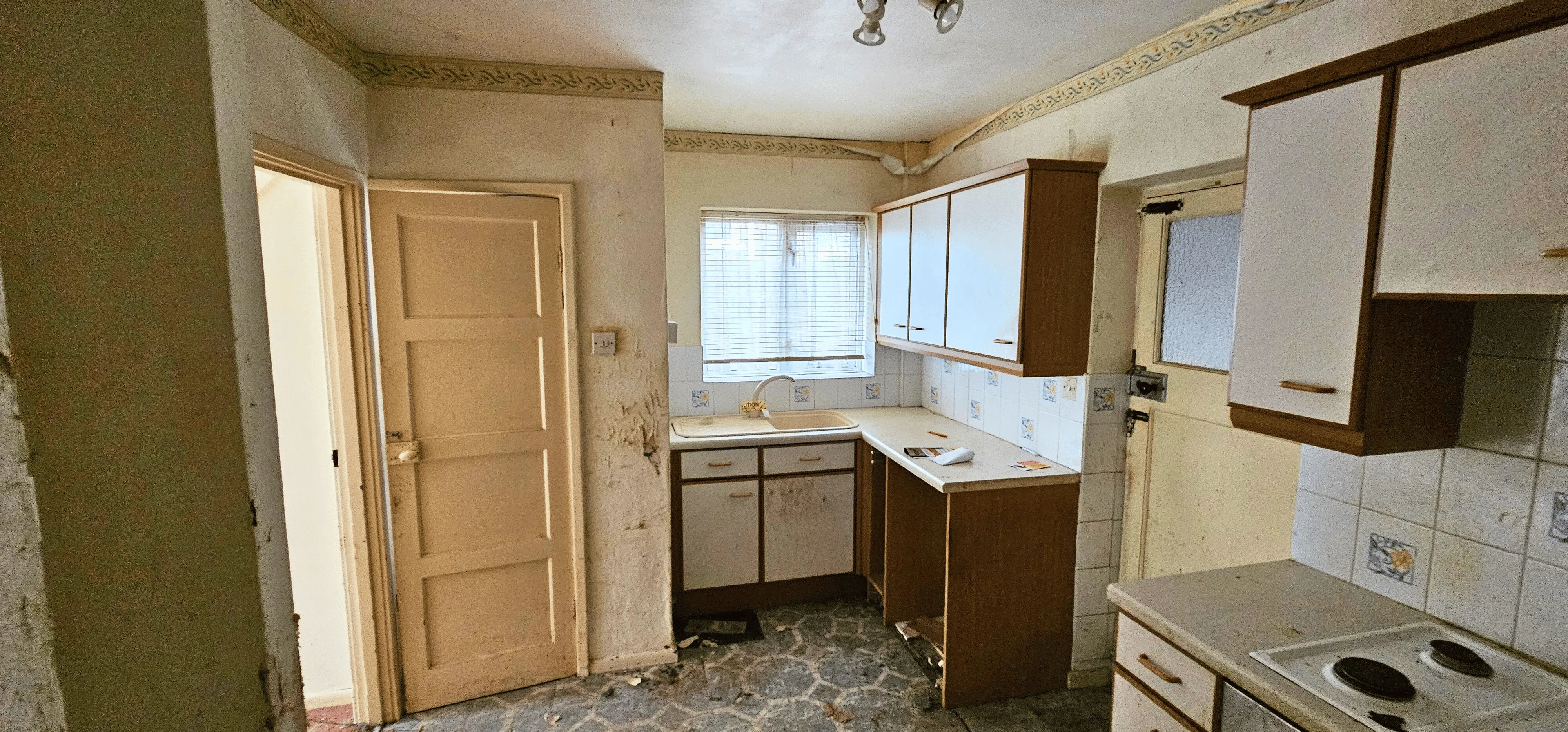 VACANT - Freehold Semi-Detached House