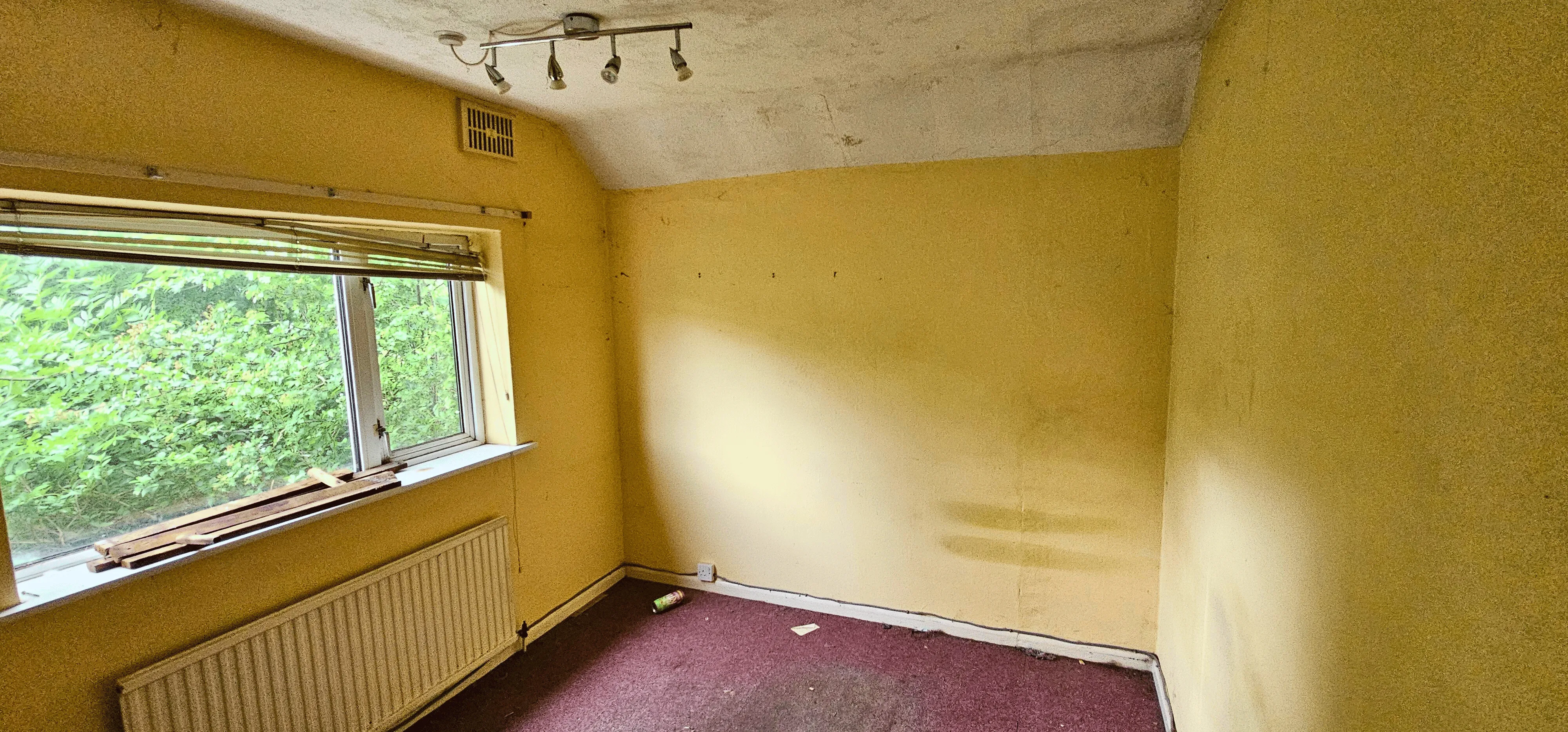 VACANT - Freehold Semi-Detached House