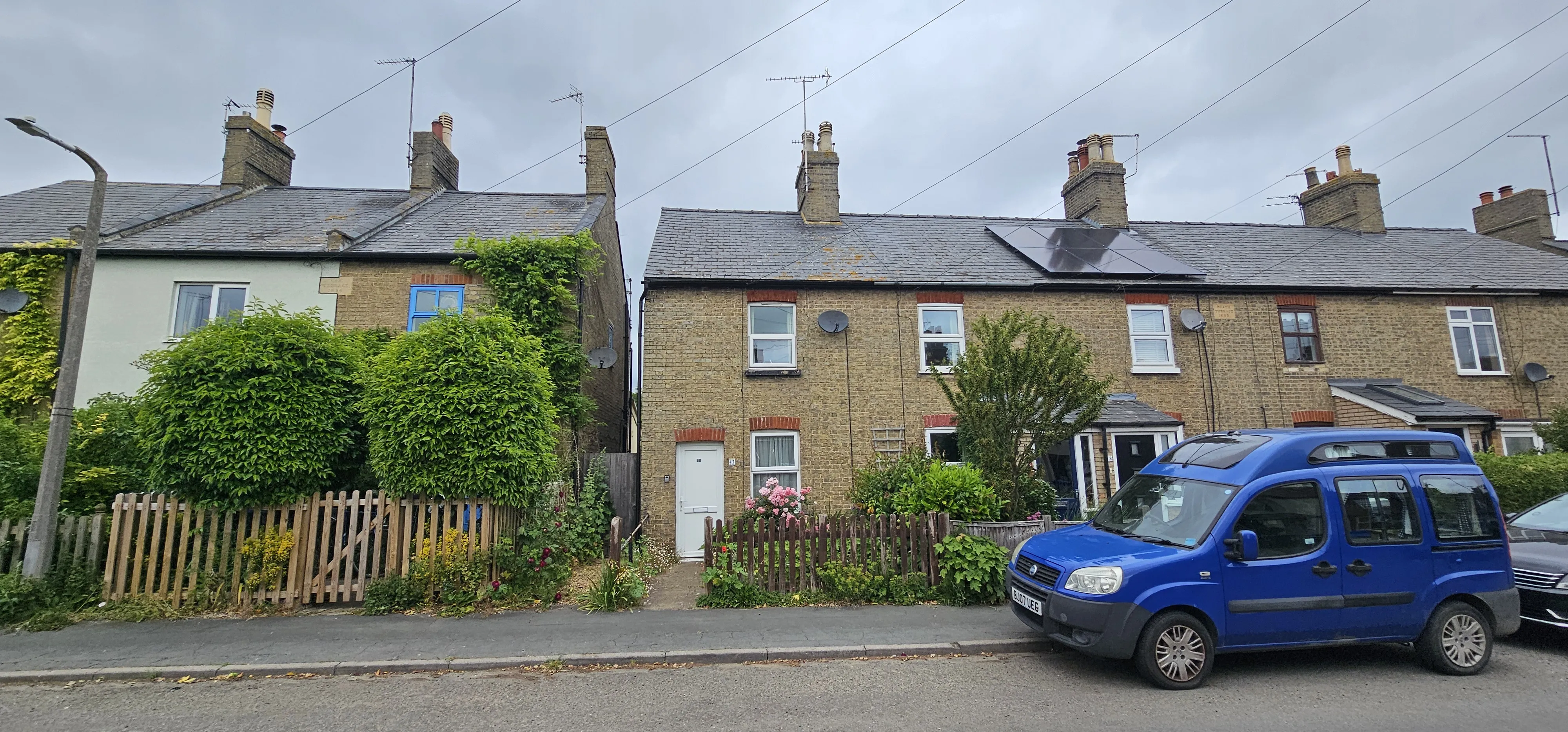 VACANT - Freehold End of Terrace House