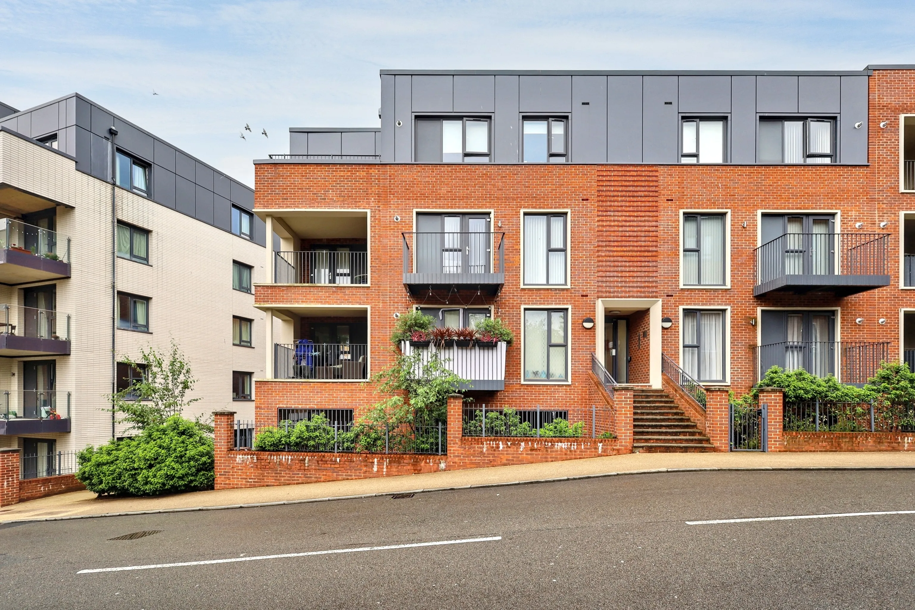 INVESTMENT - Long Leasehold Self Contained Second Floor Flat