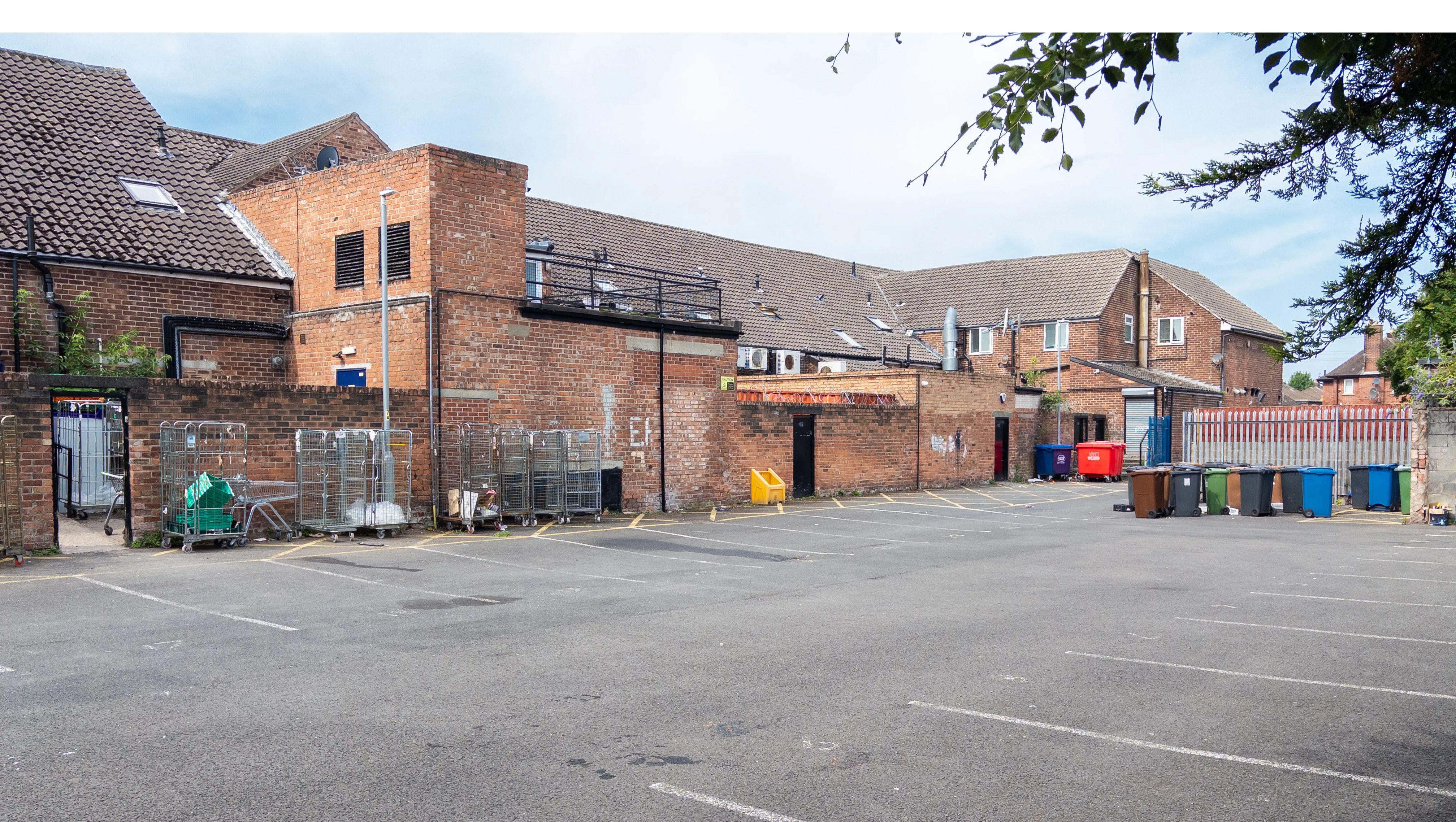 Freehold Multi-Let Shopping Parade, Office and Residential Investment