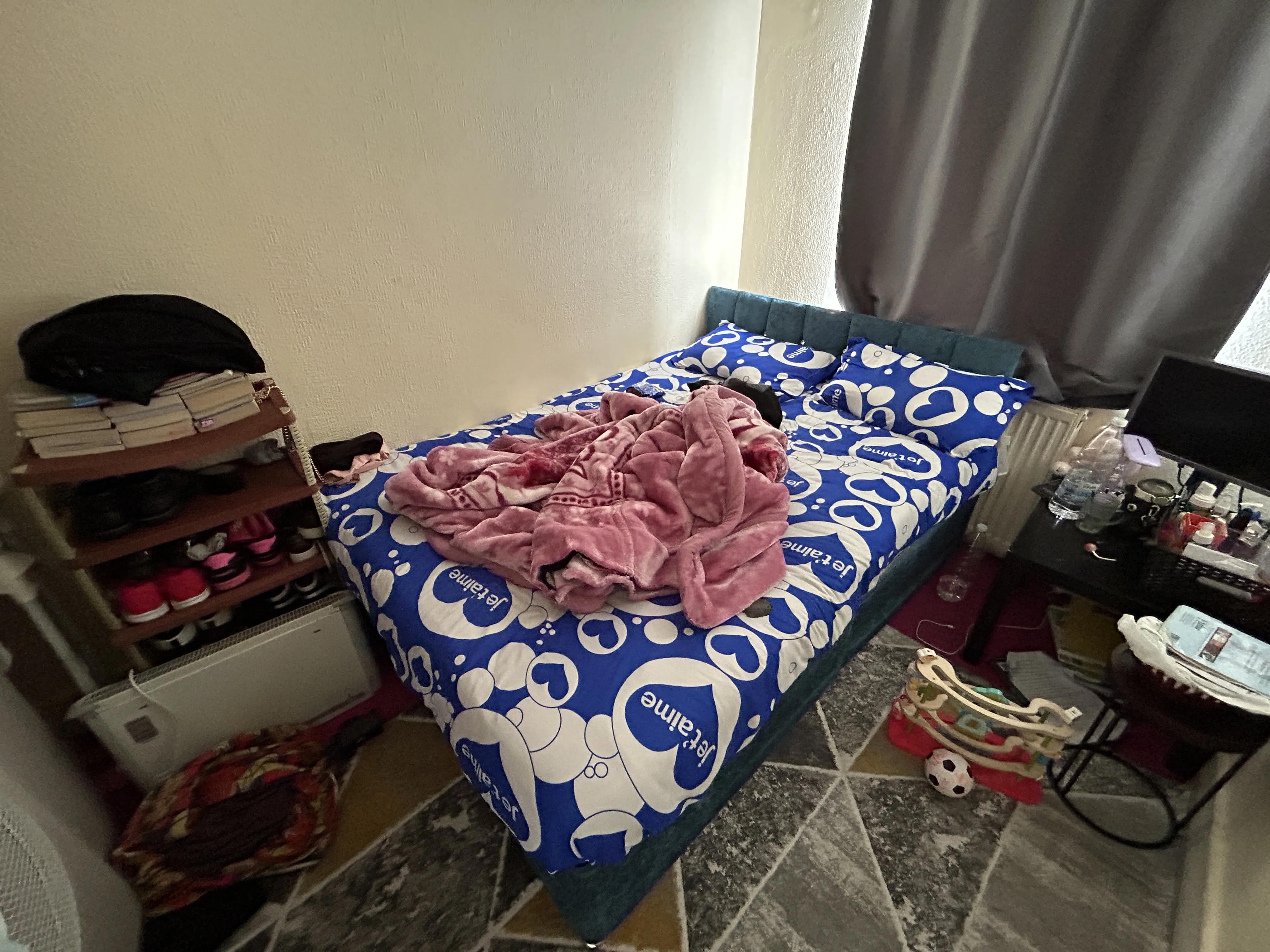 INVESTMENT - Leasehold Self Contained Flat 
