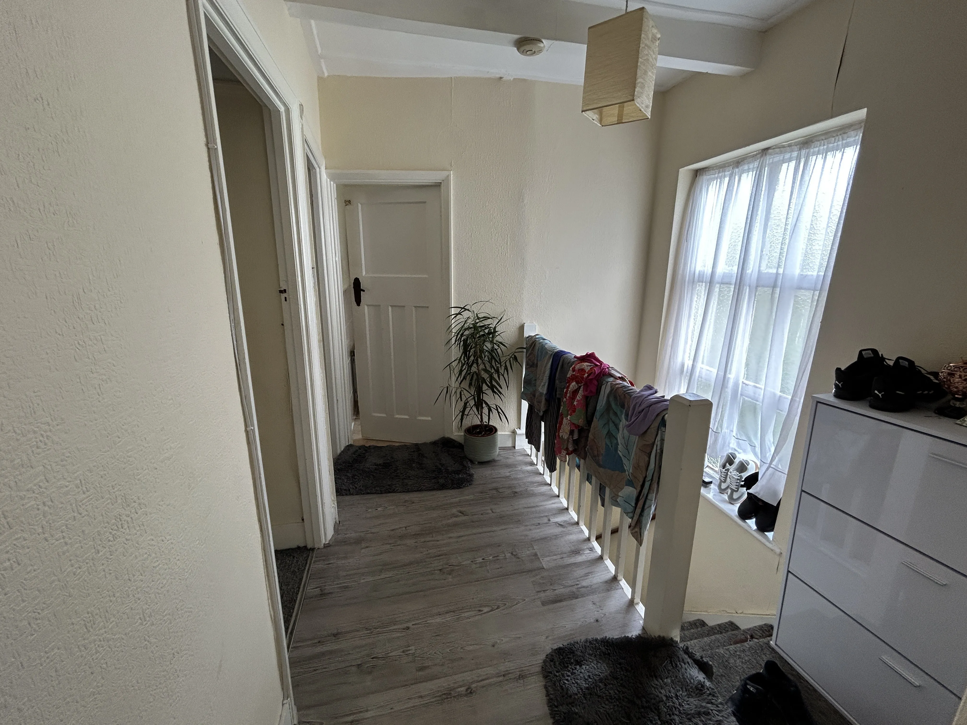 INVESTMENT - Leasehold Self Contained Flat 