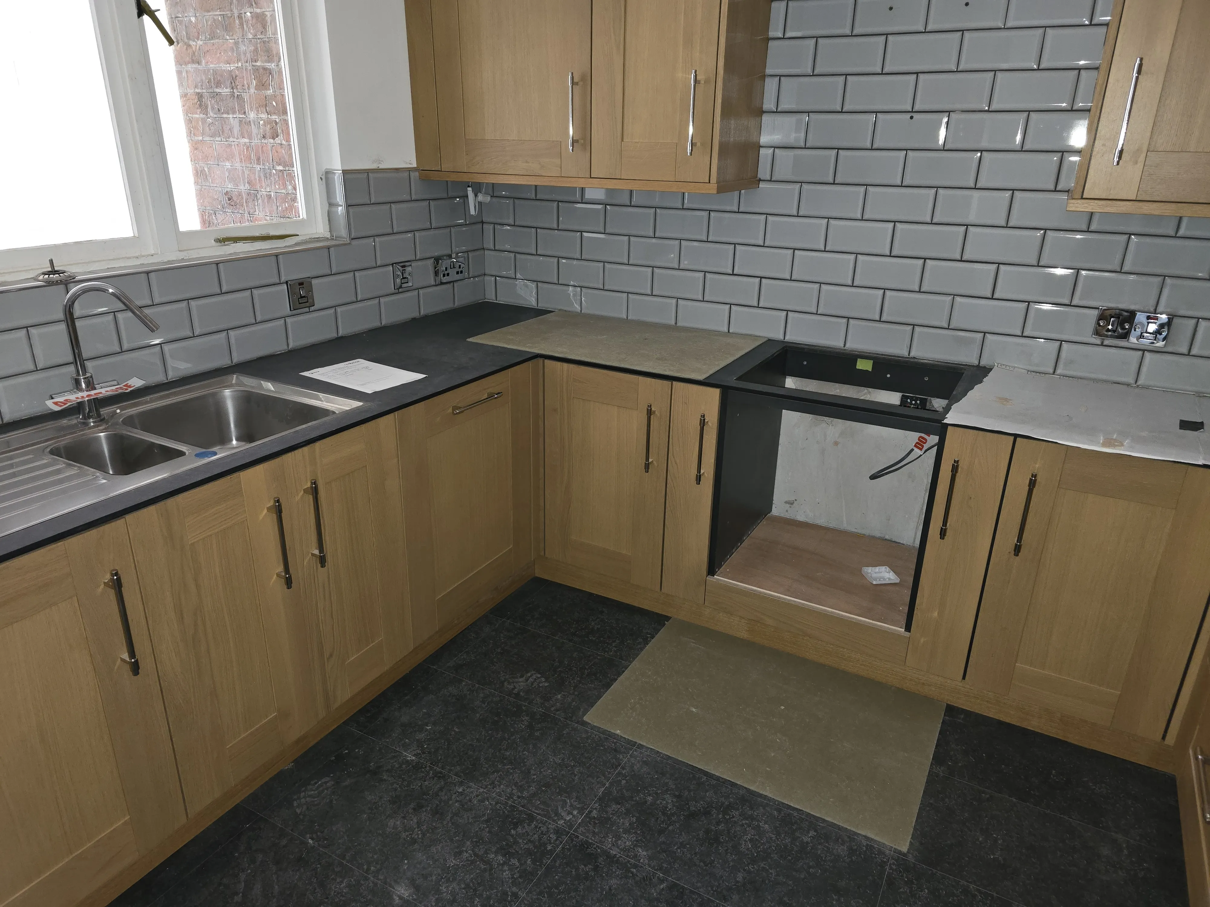 VACANT - Leasehold Self Contained Ground Floor Apartment with Parking