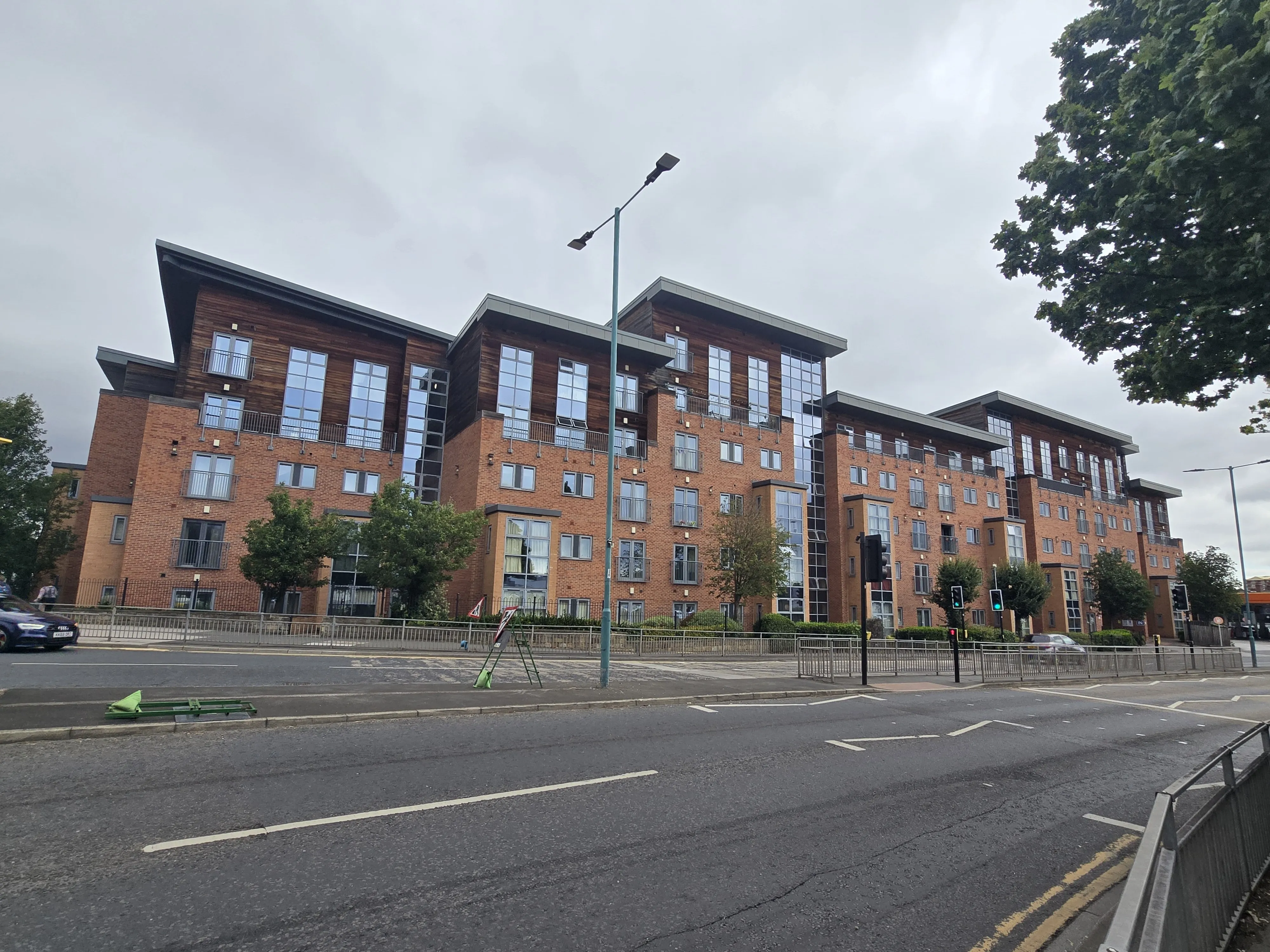 INVESTMENT - Leasehold Self Contained Fourth Floor Flat