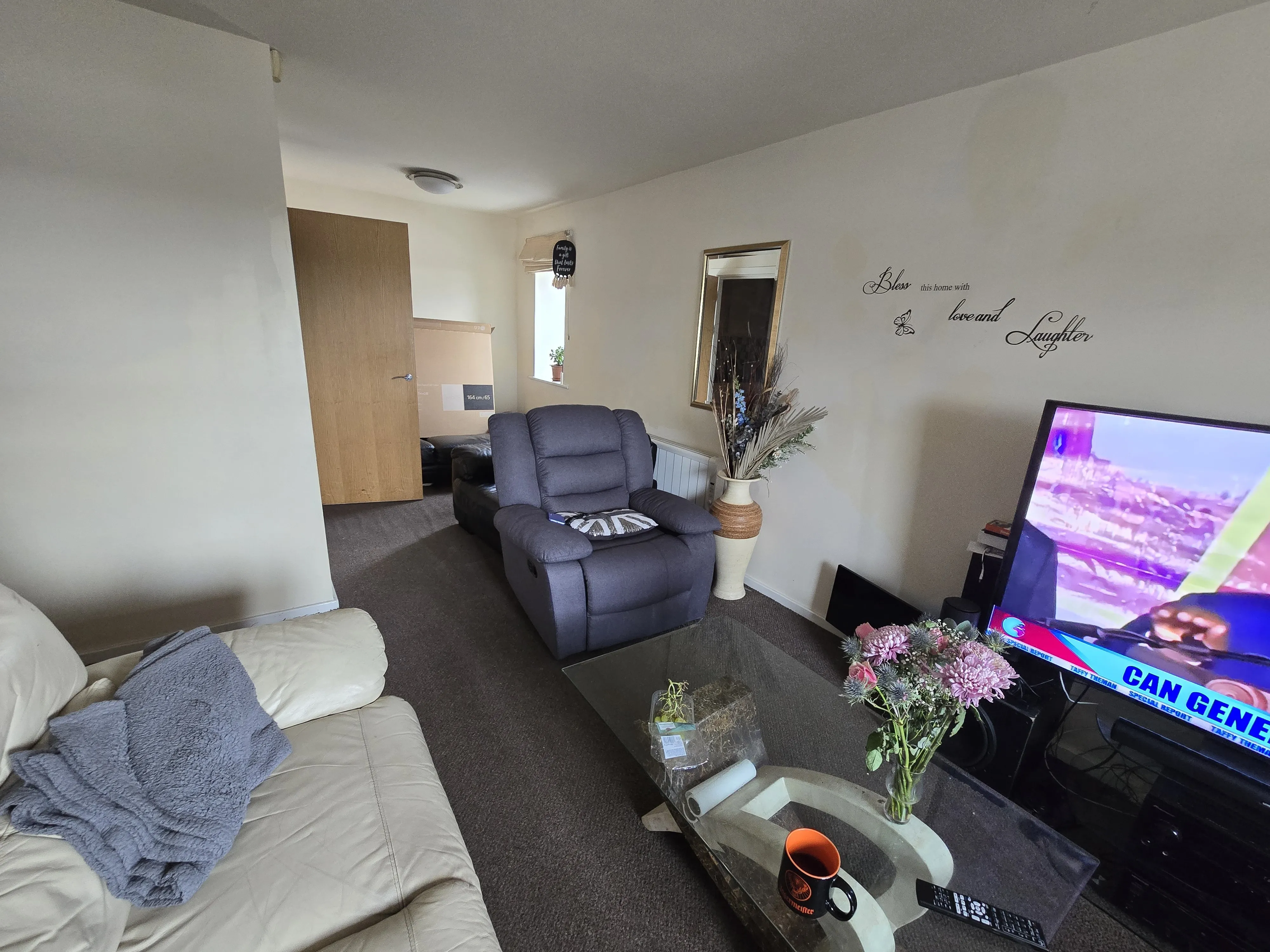 INVESTMENT - Leasehold Self Contained Fourth Floor Flat