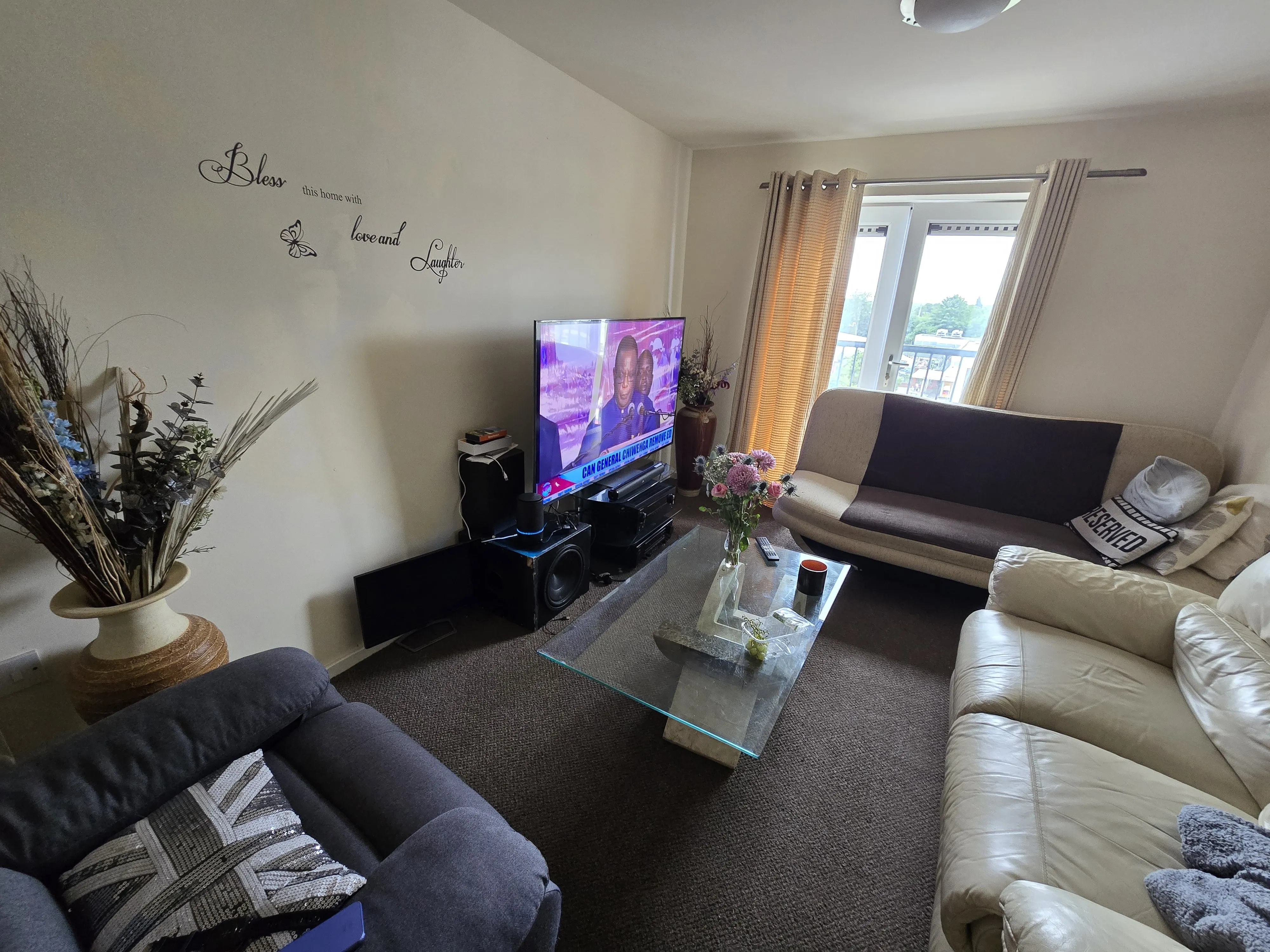 INVESTMENT - Leasehold Self Contained Fourth Floor Flat