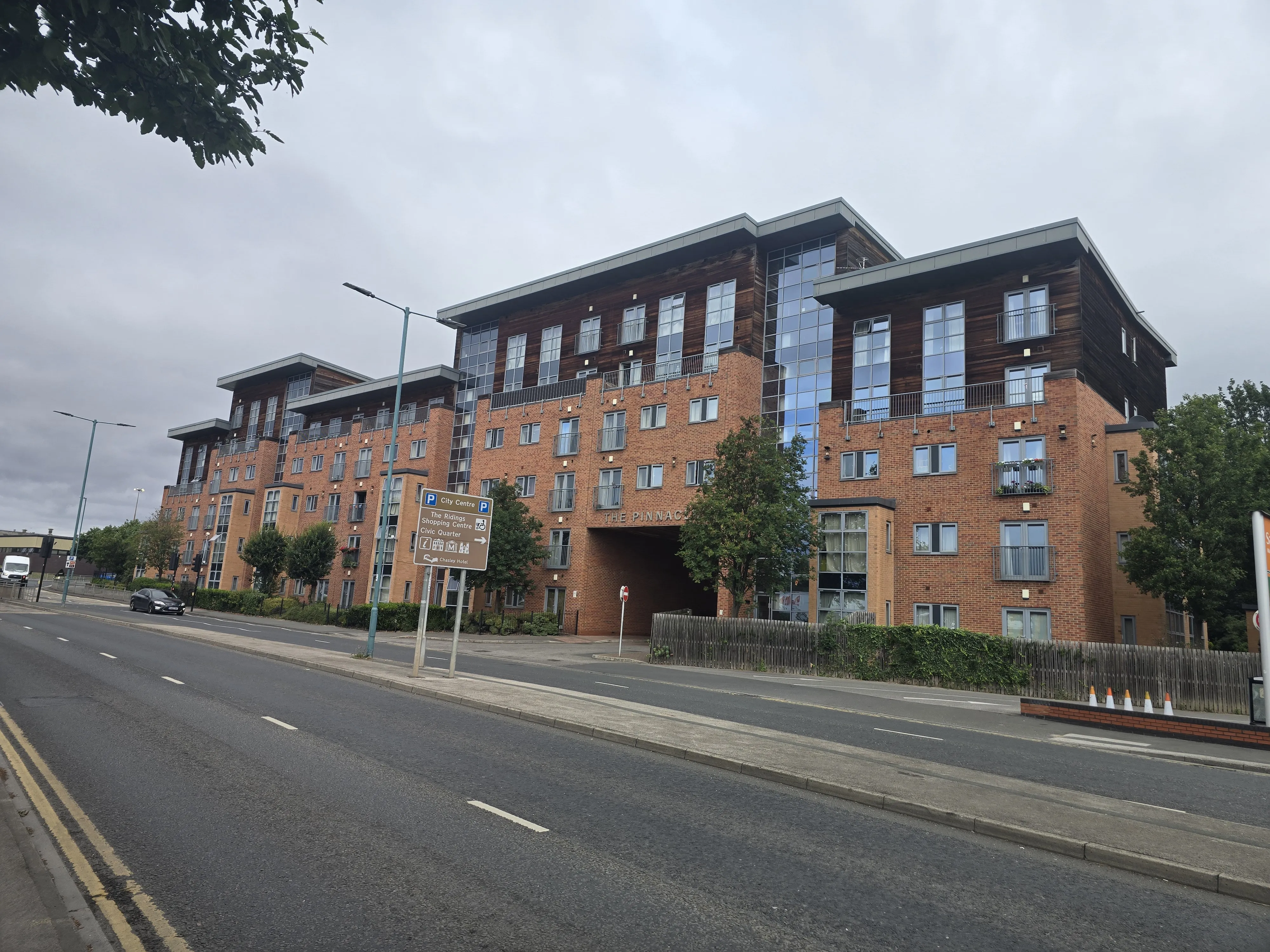 INVESTMENT - Leasehold Self Contained Fourth Floor Flat