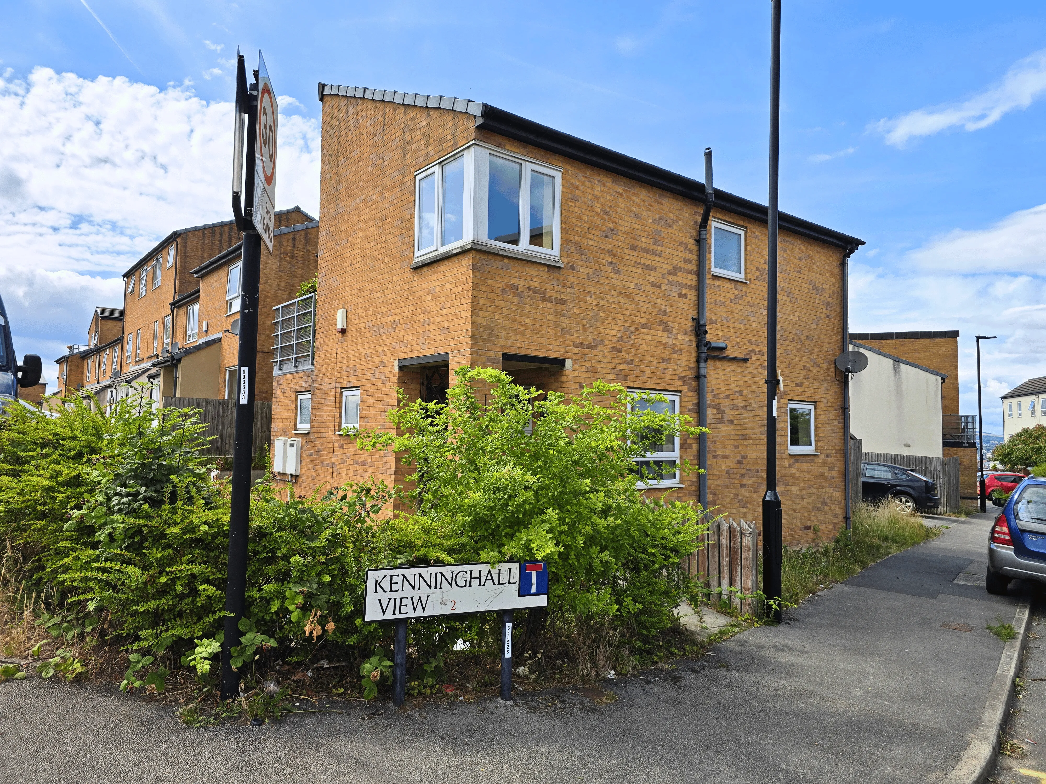 VACANT - Freehold Detached House