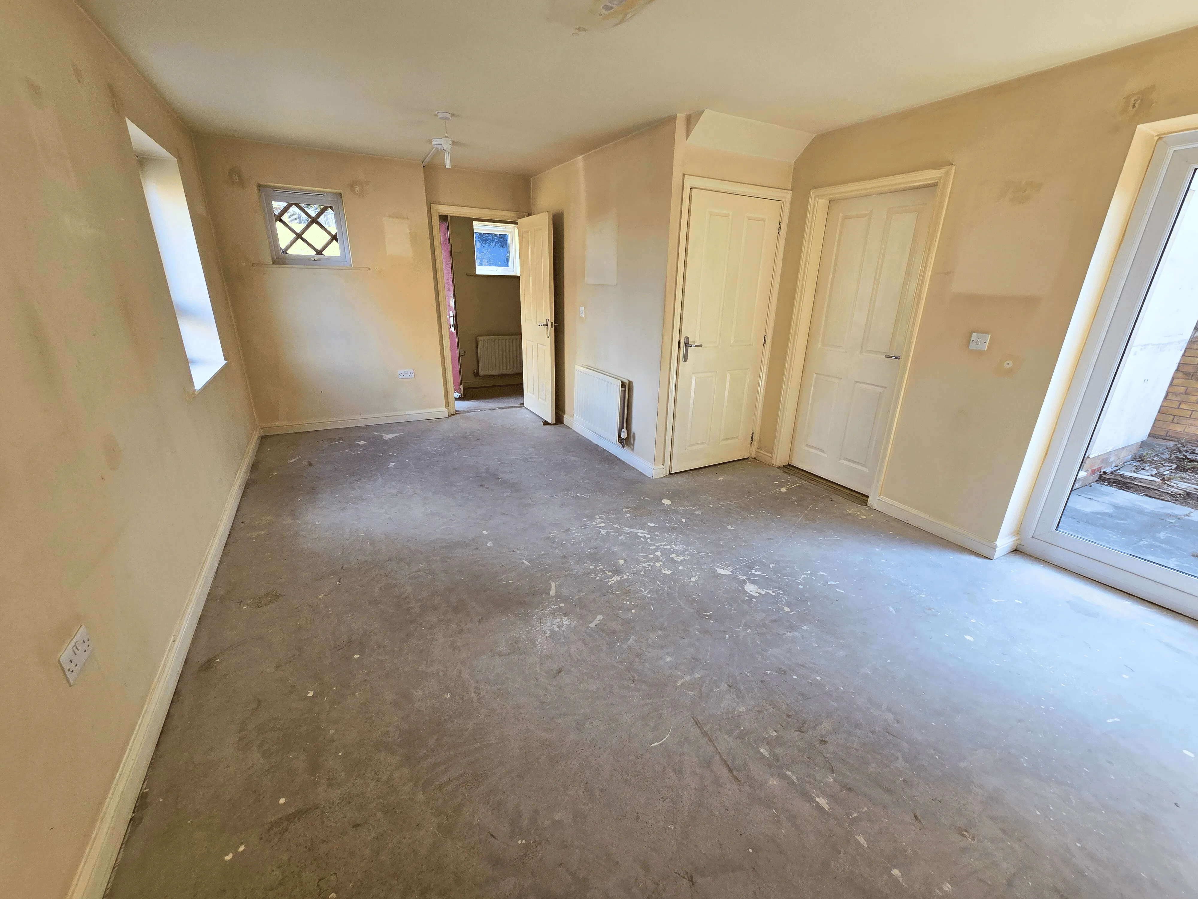 VACANT - Freehold Detached House