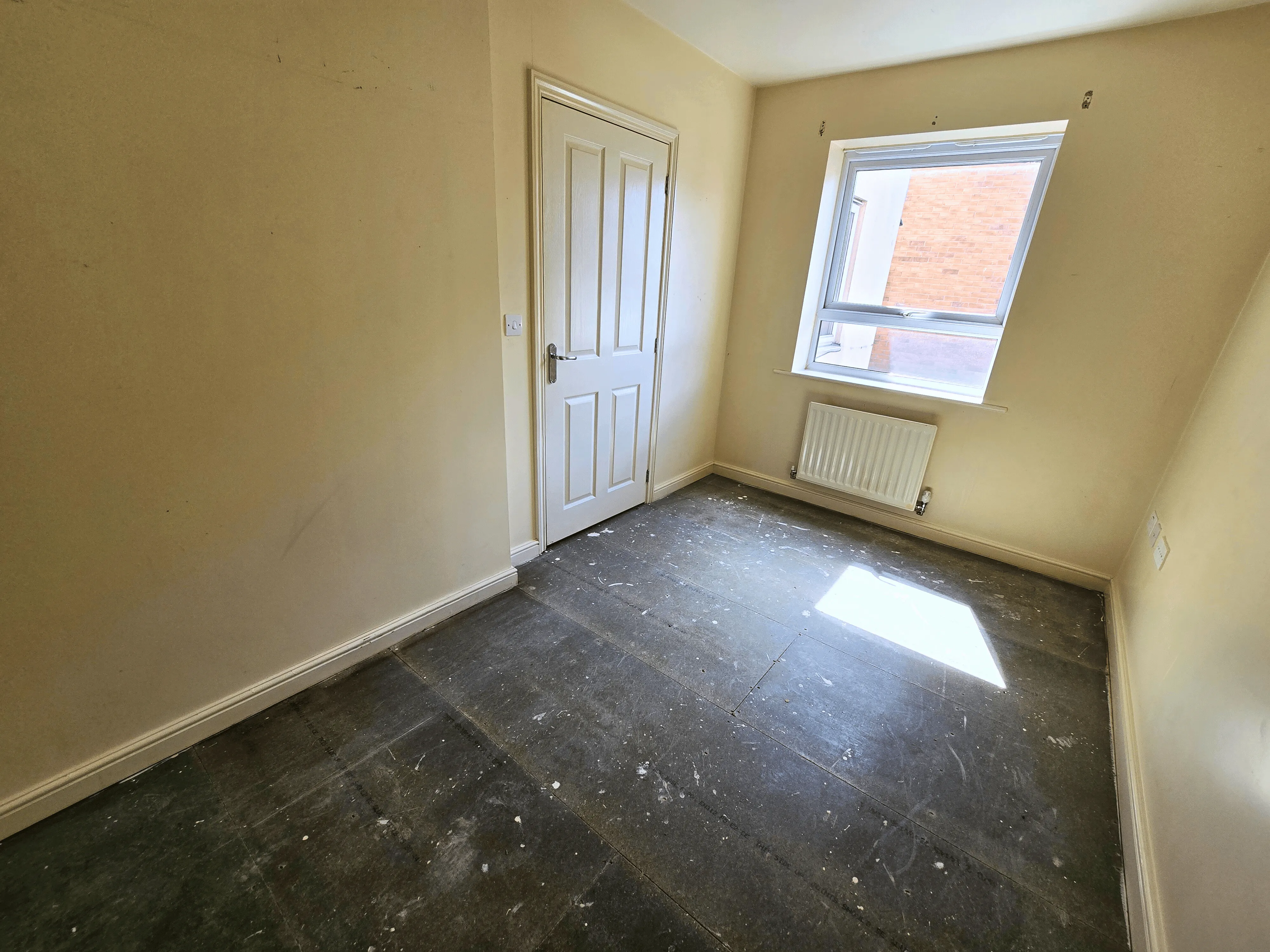 VACANT - Freehold Detached House