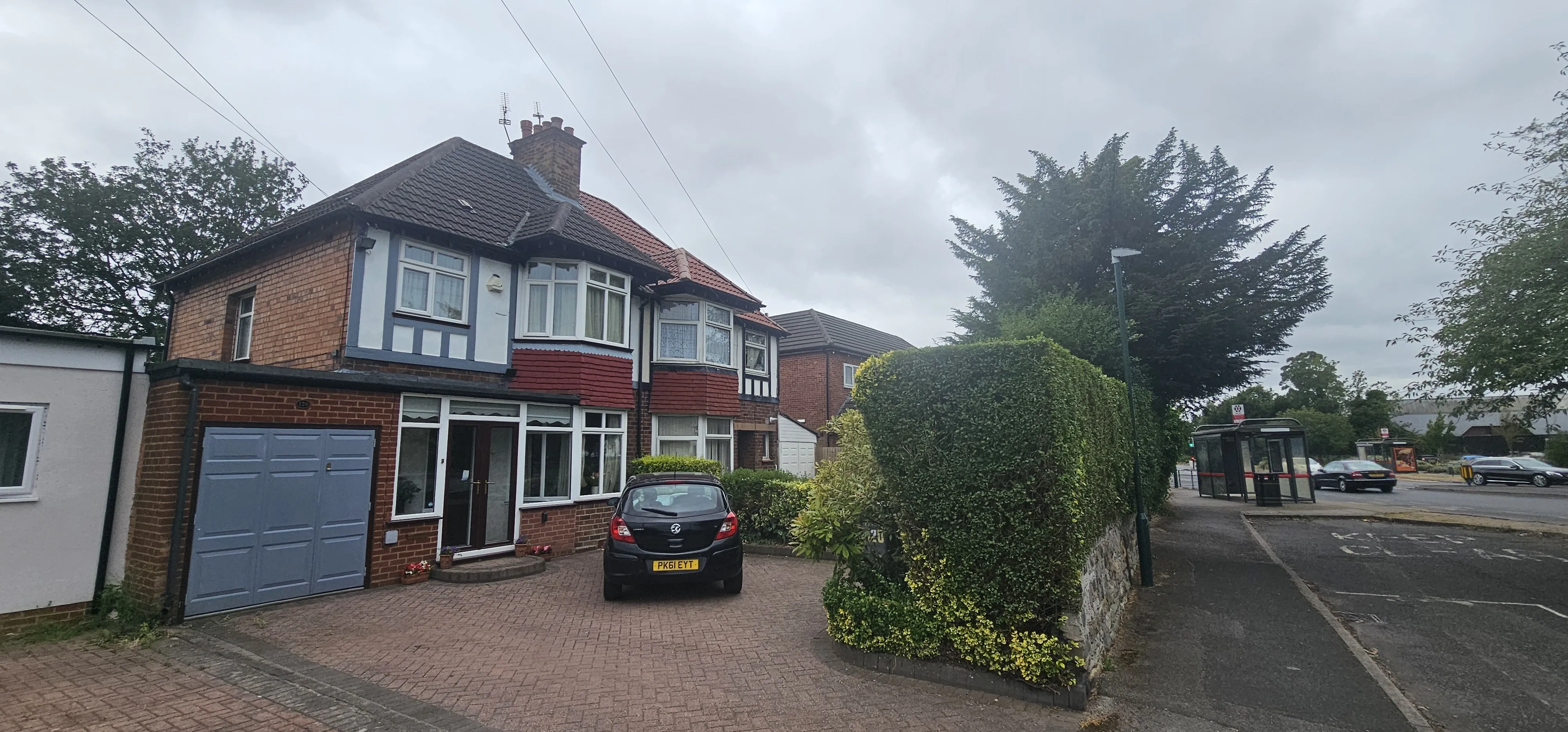 INVESTMENT - Freehold Semi Detached House 