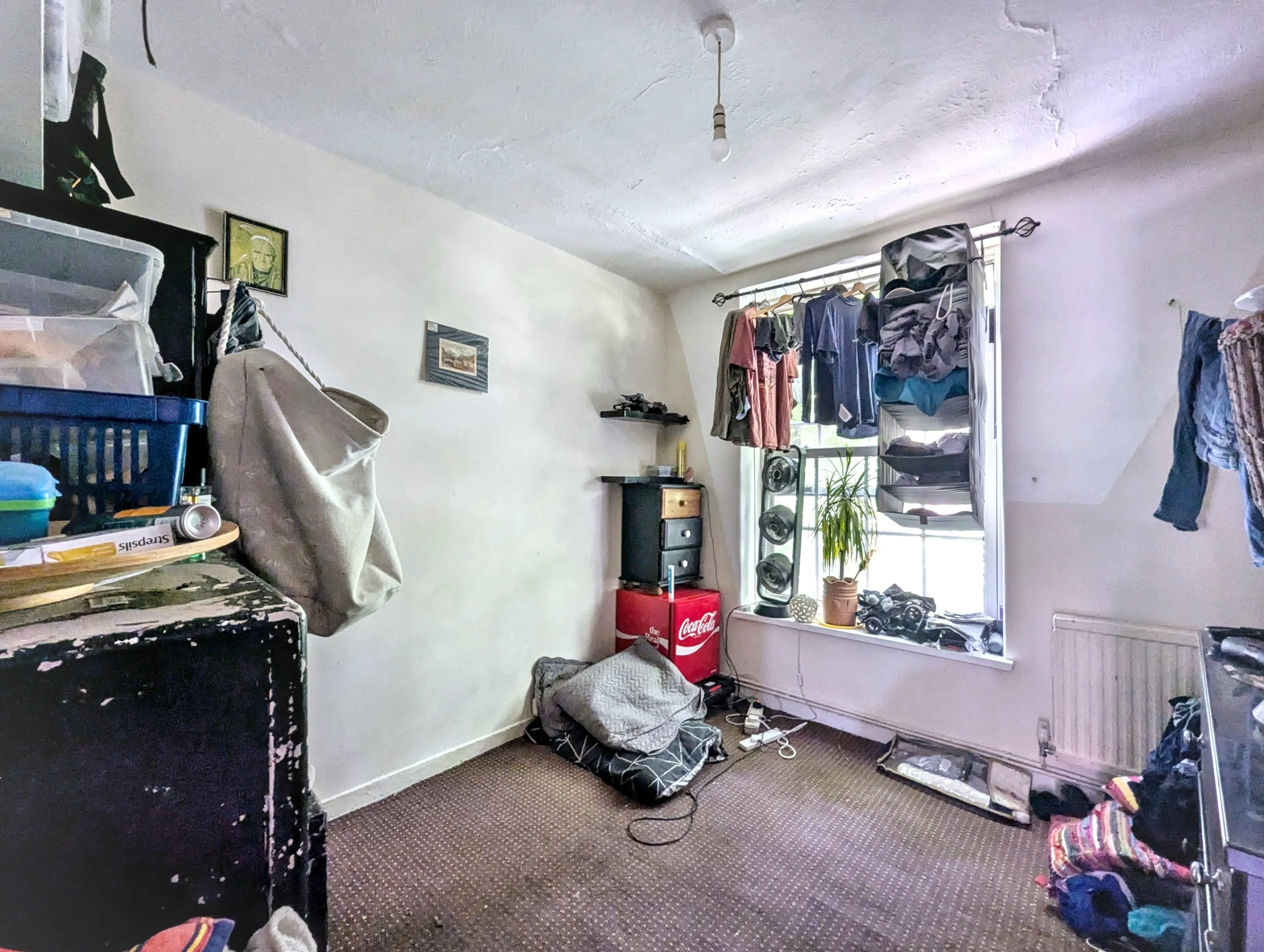 VACANT - Leasehold Self-Contained First Floor Flat