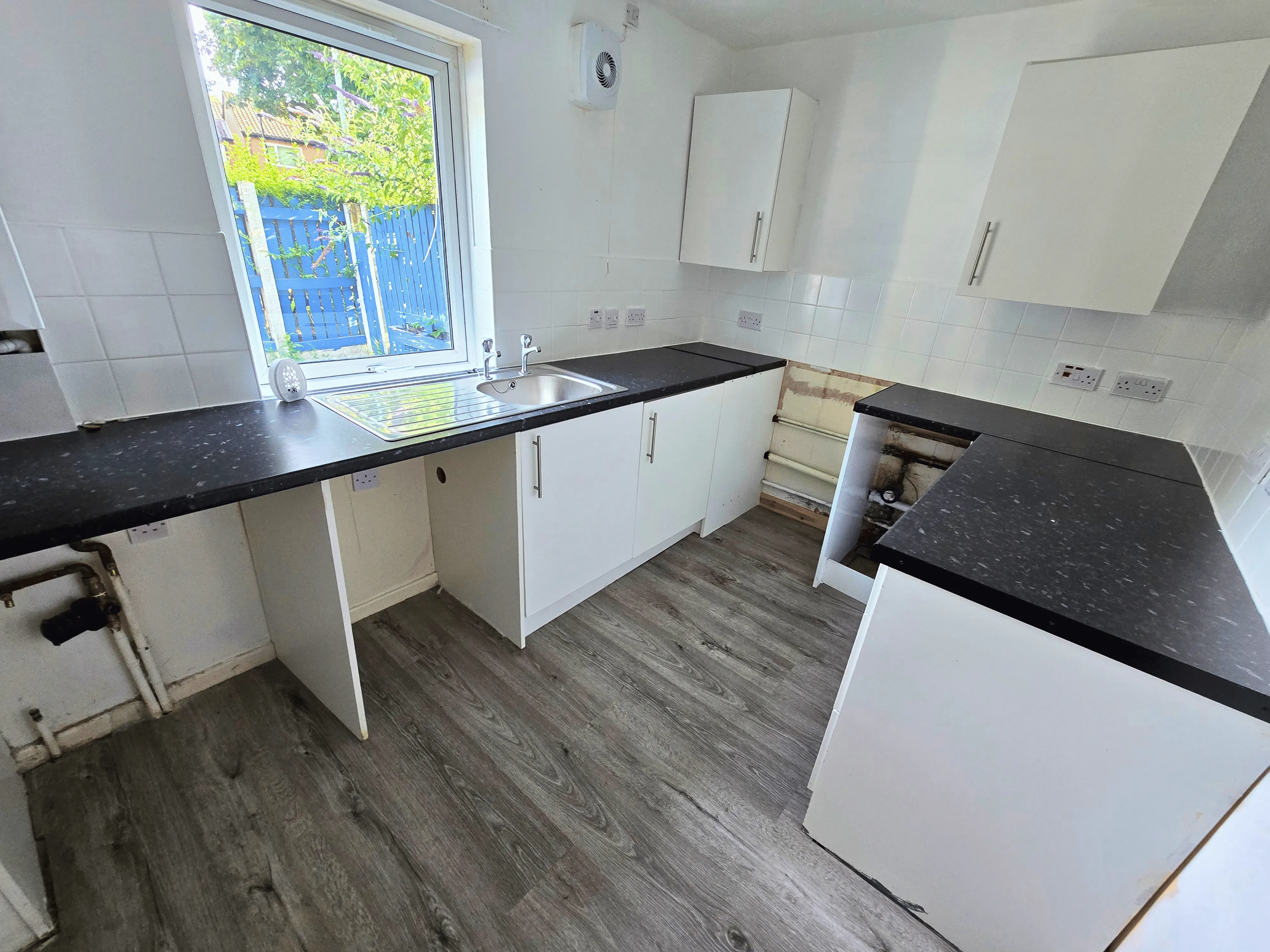 VACANT - Leasehold Self Contained Ground Floor Flat