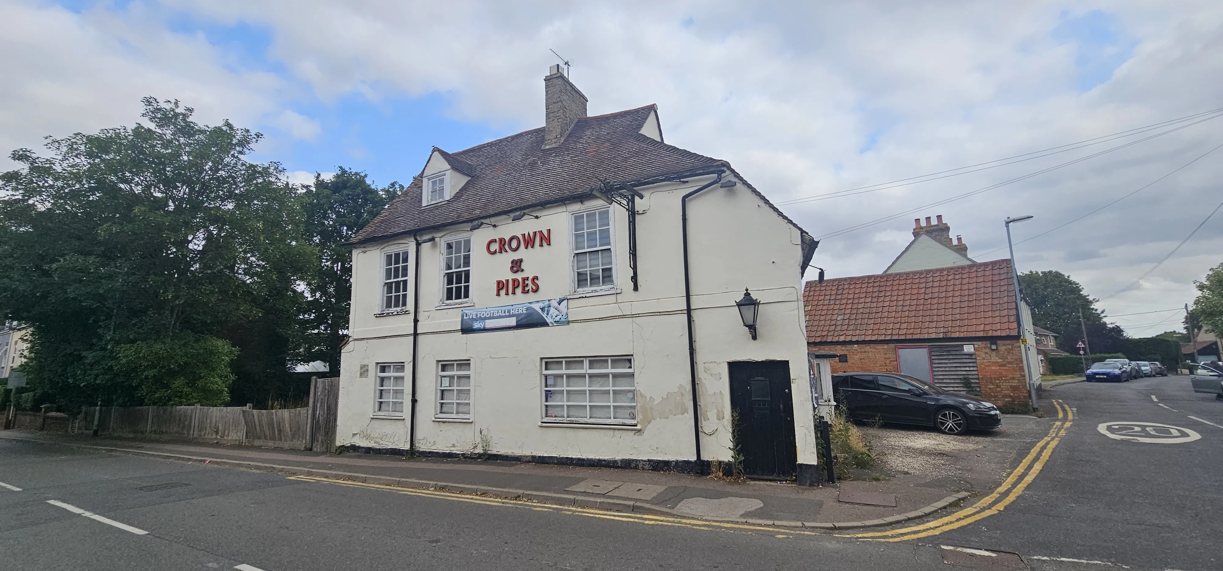 VACANT - Freehold  Former Public House Building and Site