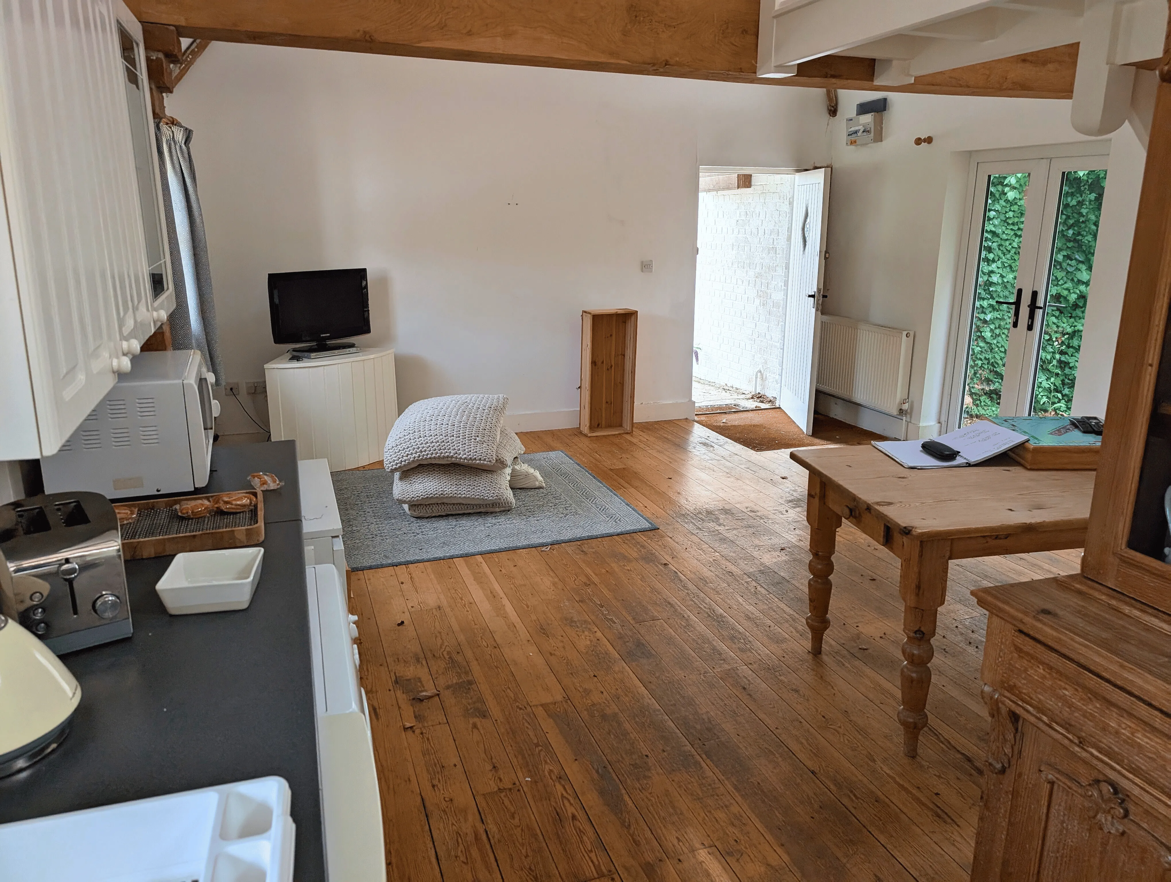 VACANT - Freehold Detached Buildings and Site