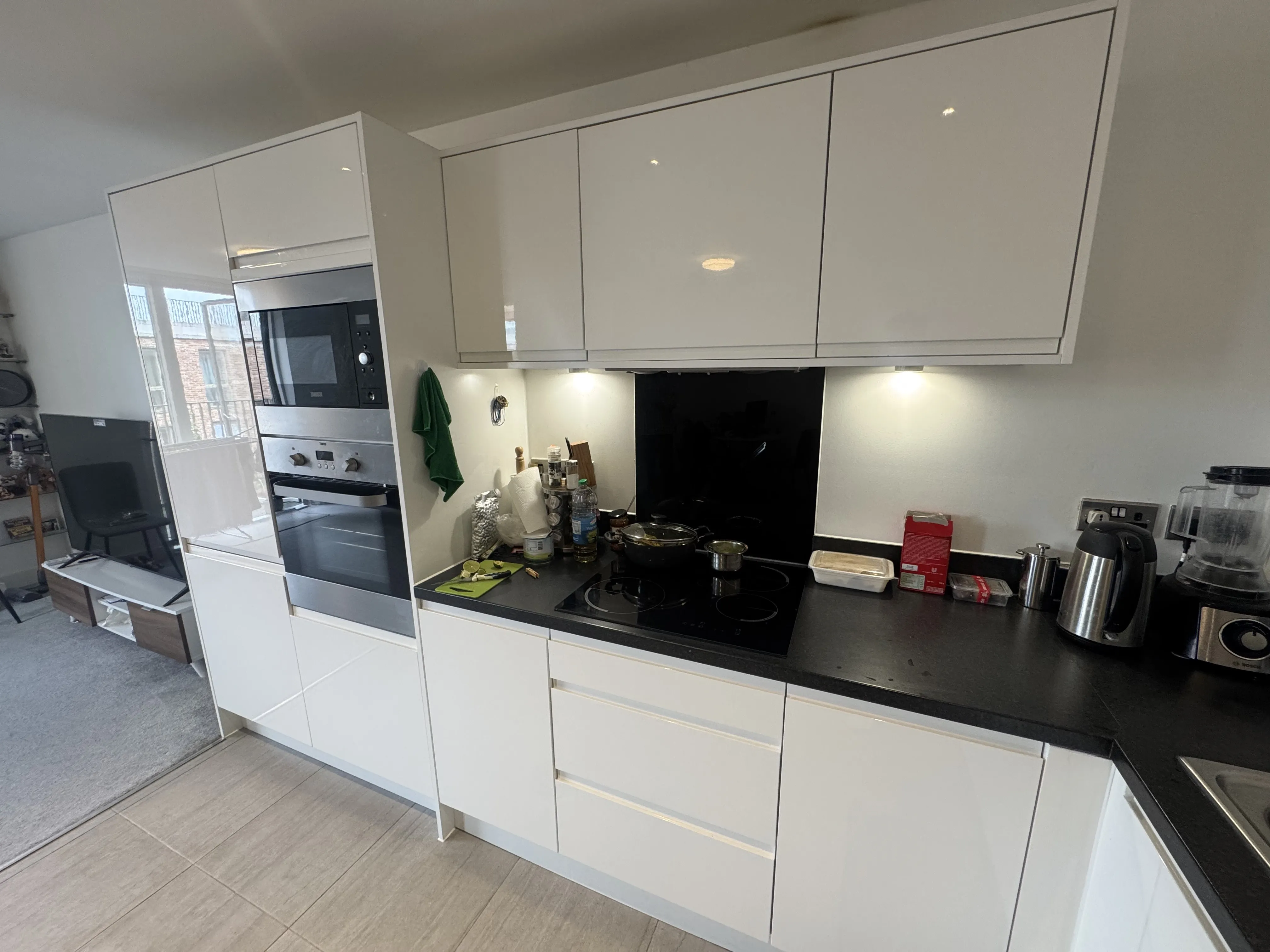 INVESTMENT - Leasehold Self Contained Fifth Floor Flat