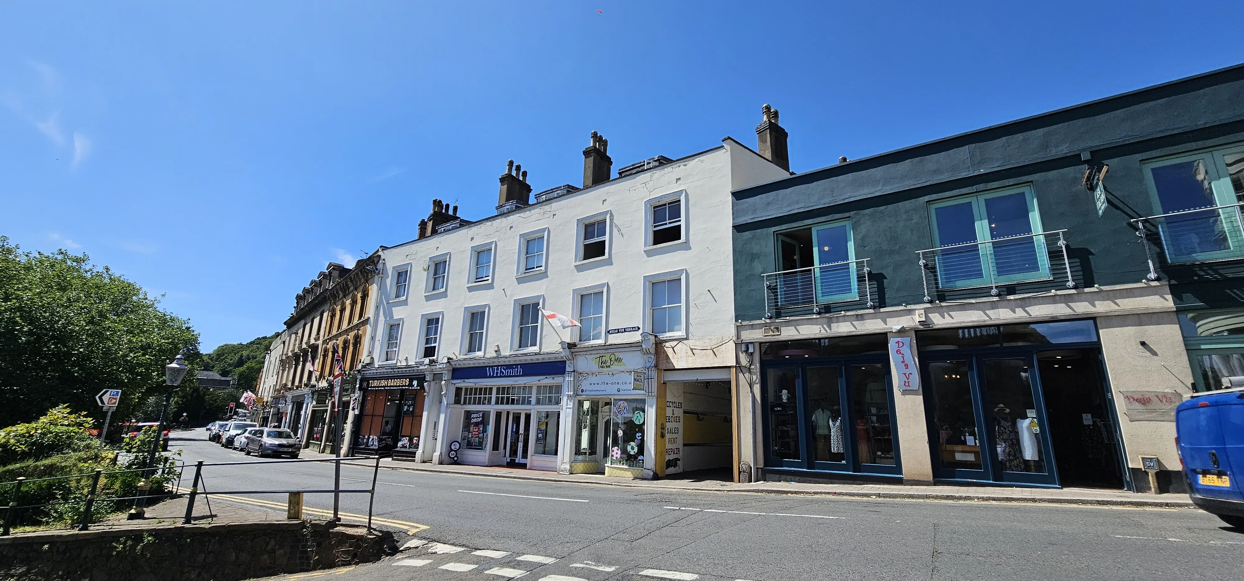 INVESTMENT - Leasehold Self Contained Flat 