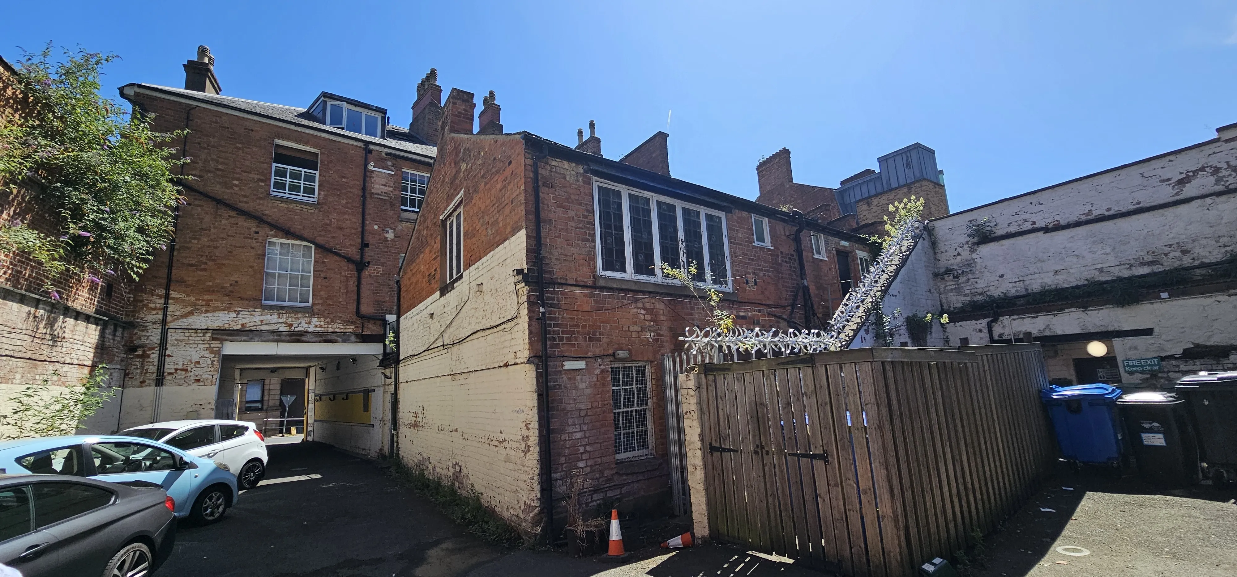 INVESTMENT - Leasehold Self Contained Flat 