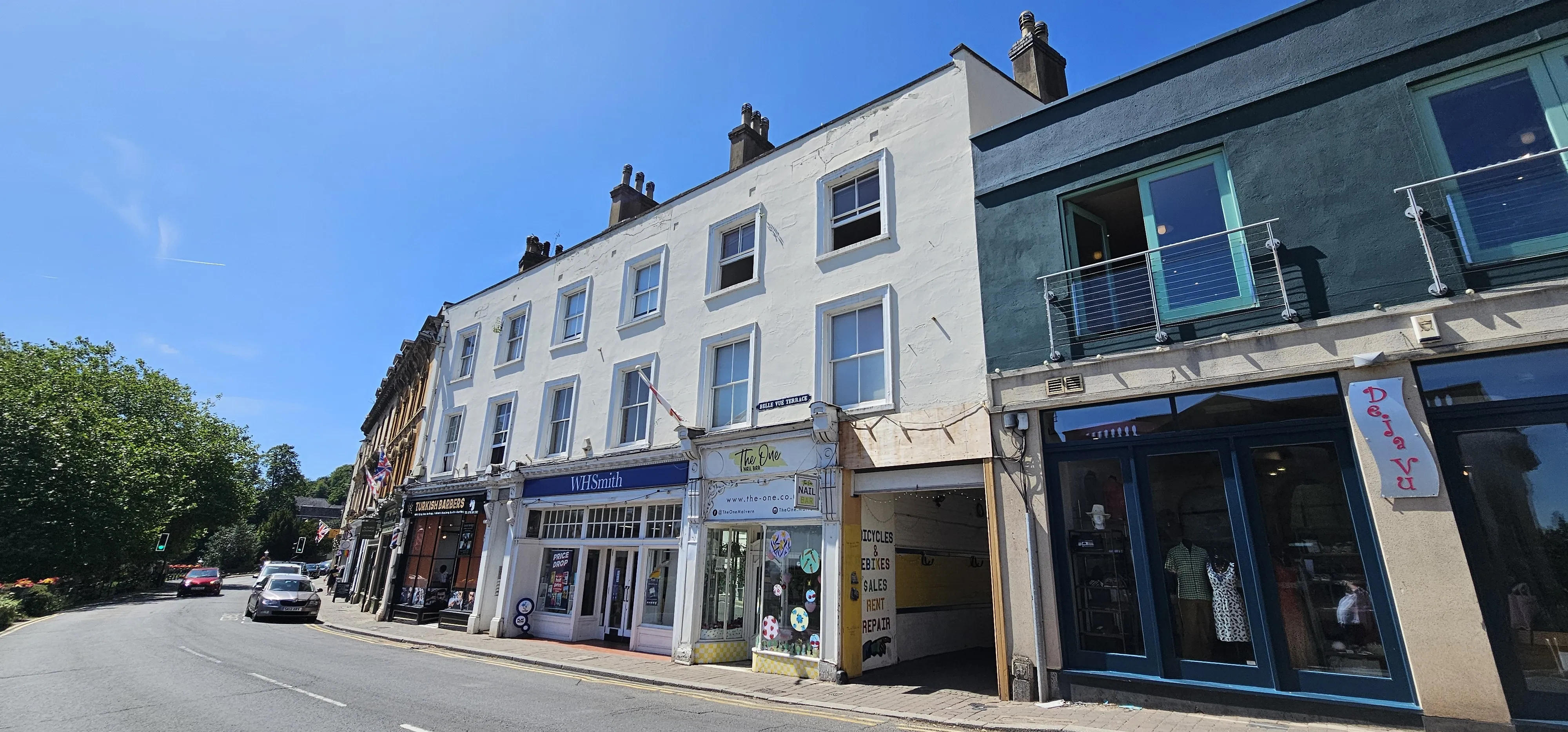 INVESTMENT - Leasehold Self Contained Flat 