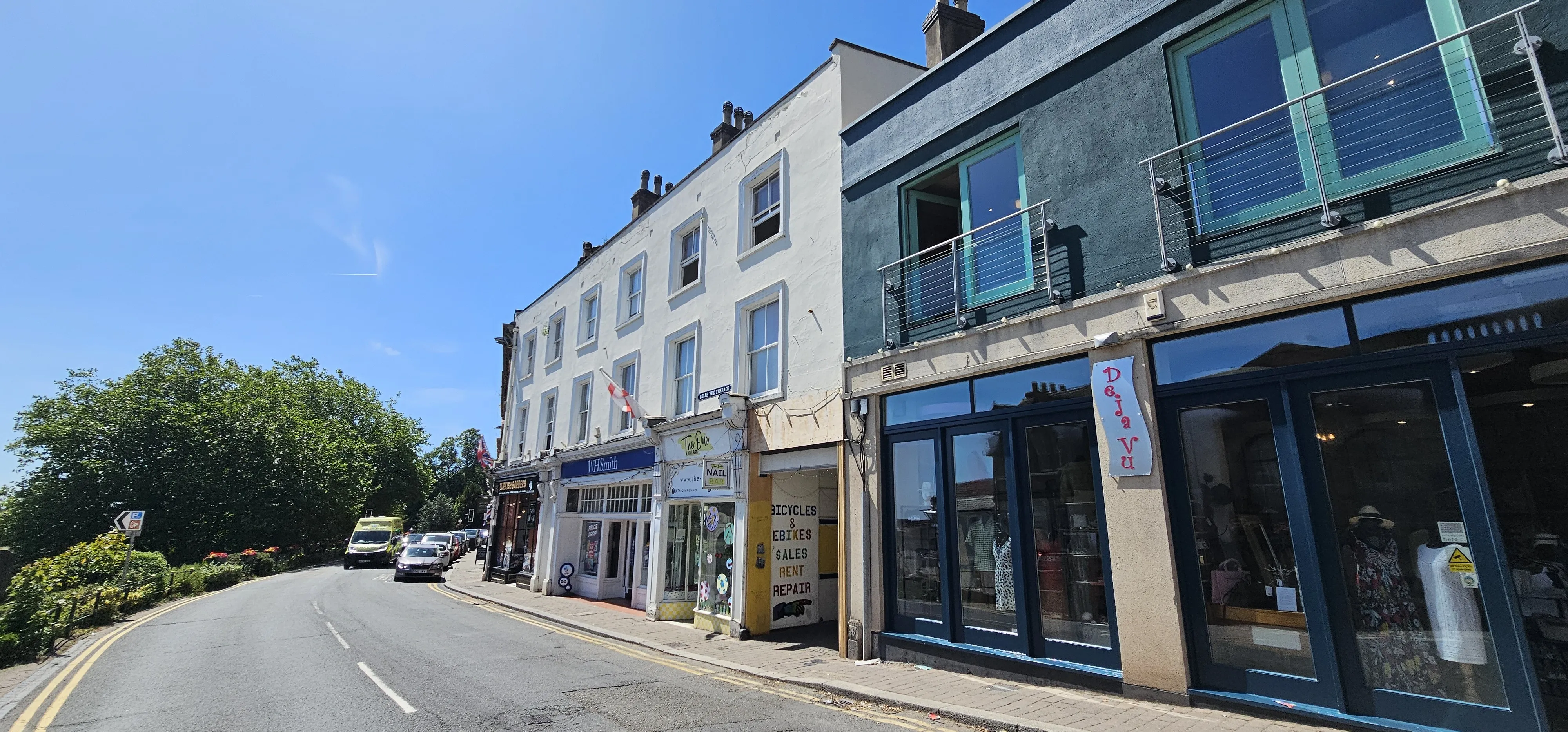 INVESTMENT - Leasehold Self Contained Flat 