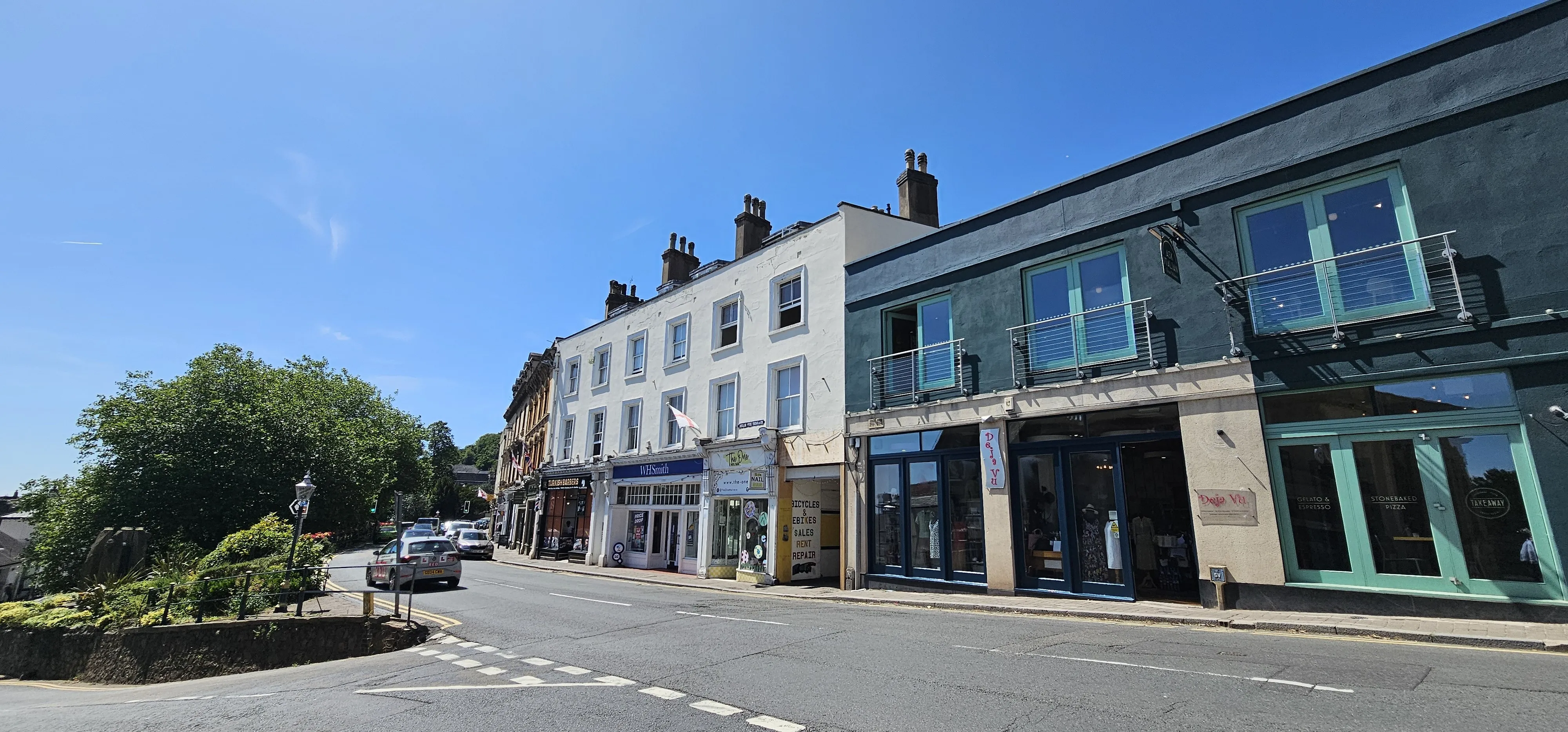 INVESTMENT - Leasehold Self Contained Flat 