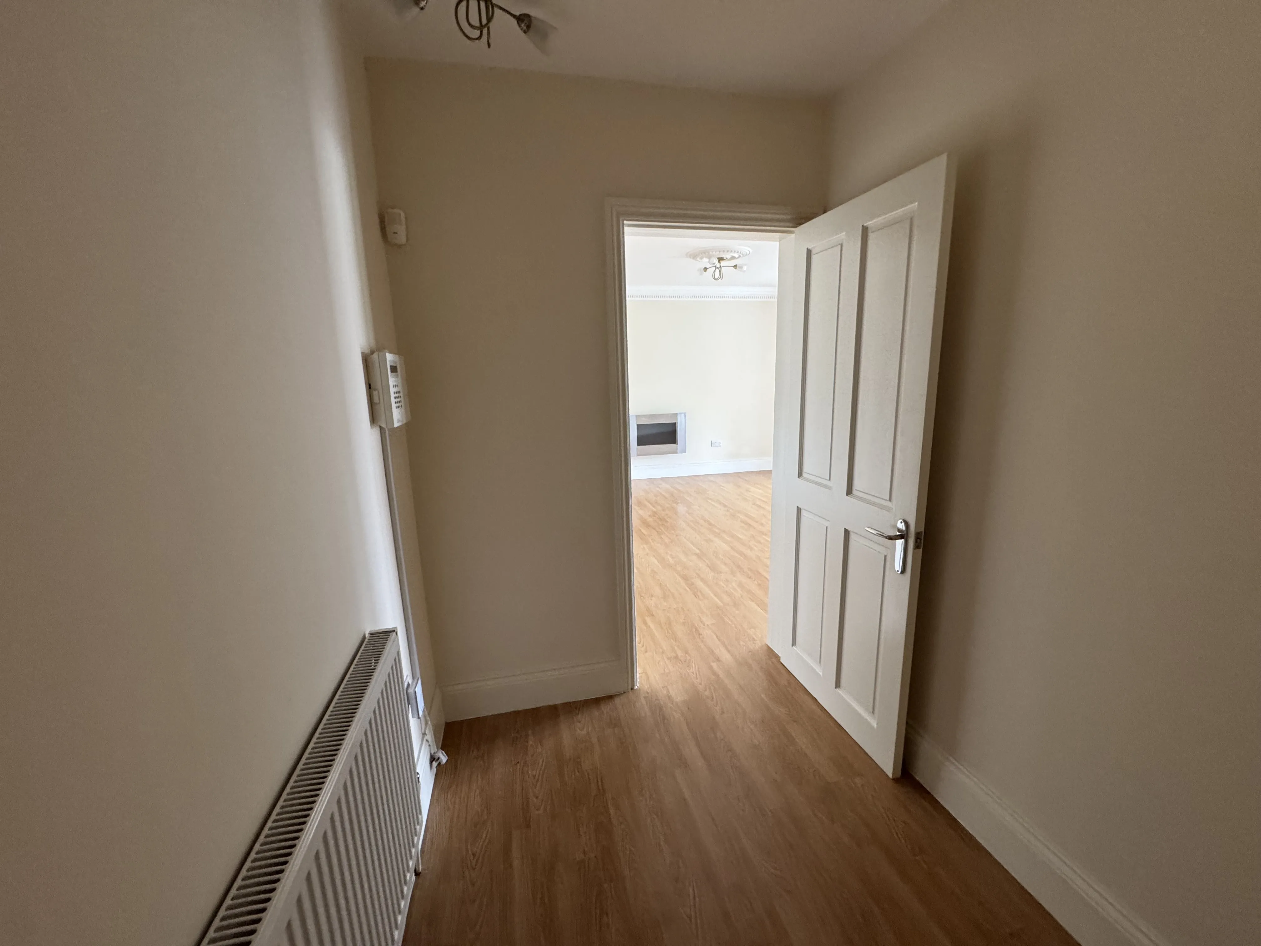 VACANT - Leasehold Self Contained Ground Floor Flat 