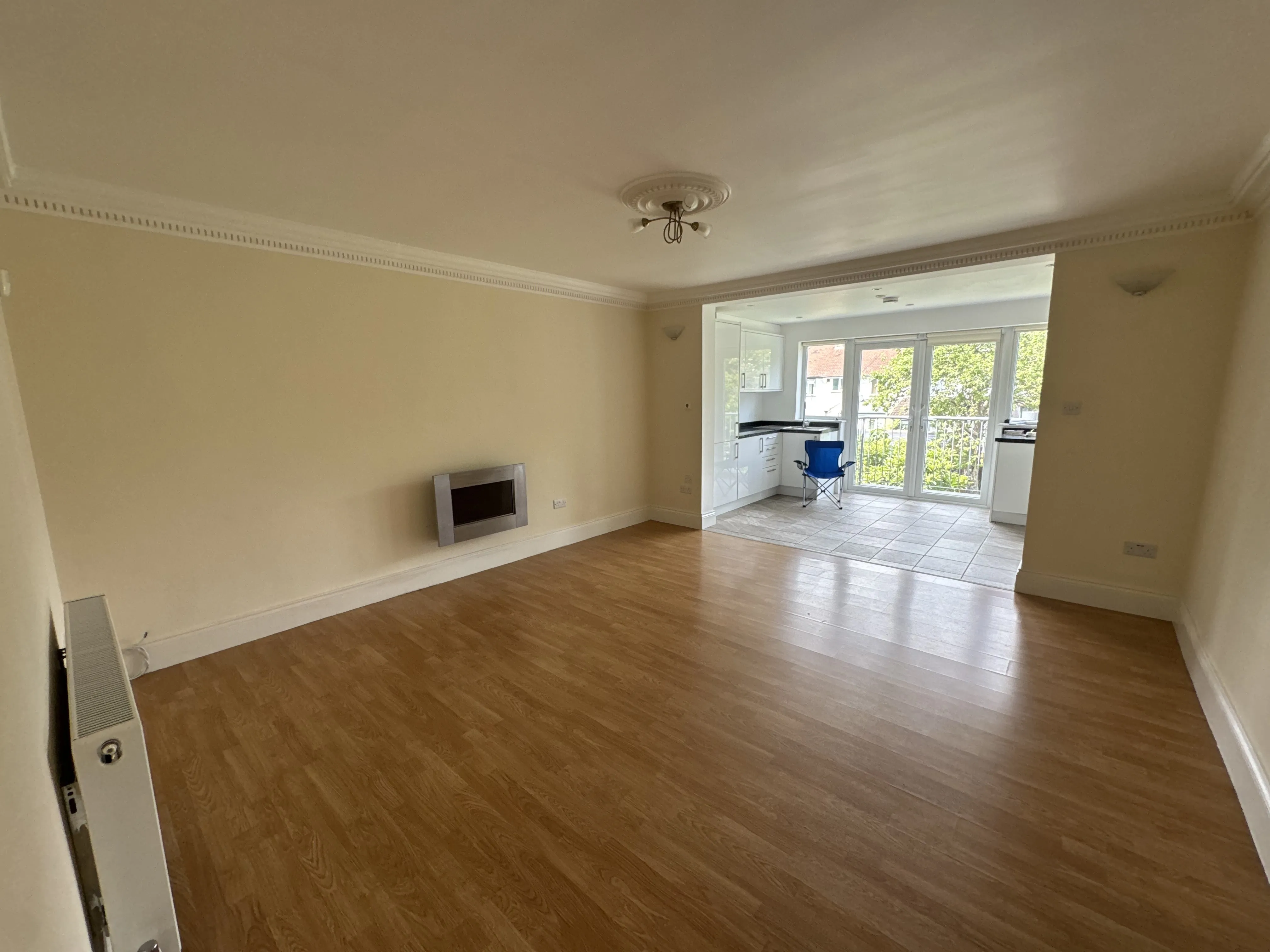 VACANT - Leasehold Self Contained Ground Floor Flat 