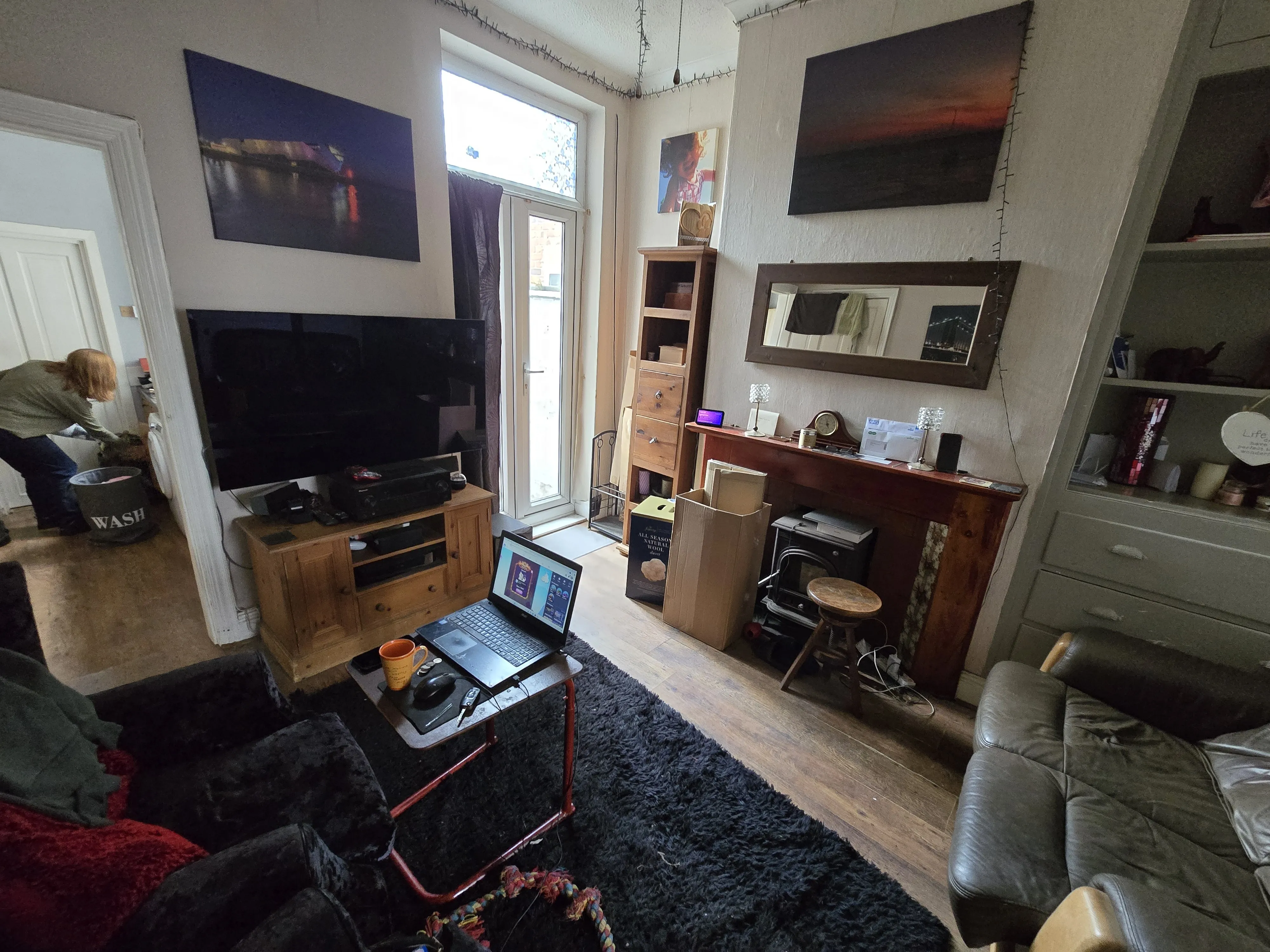 INVESTMENT - Freehold Mid Terrace House