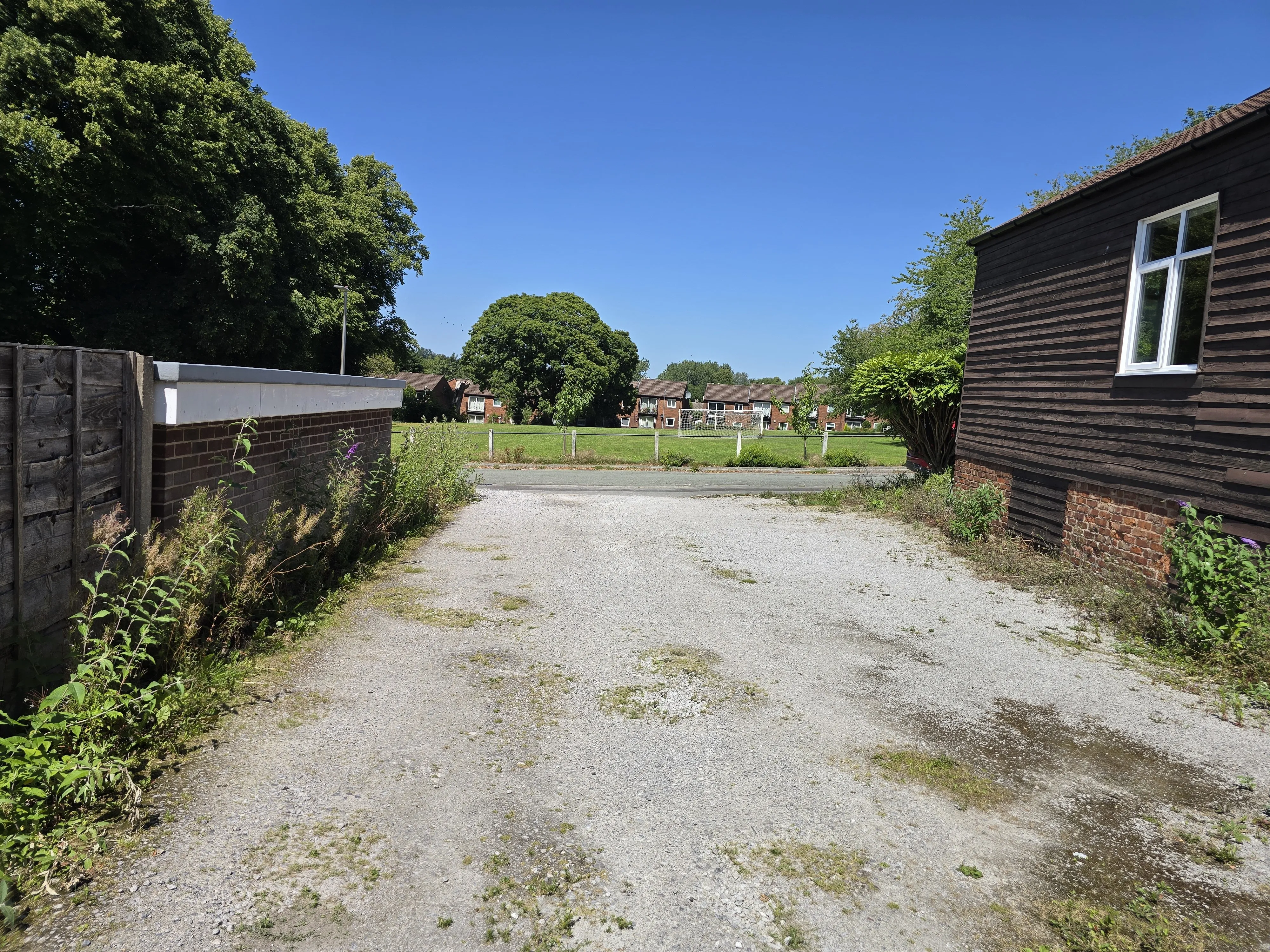 VACANT - Freehold Former Yoga Studio 