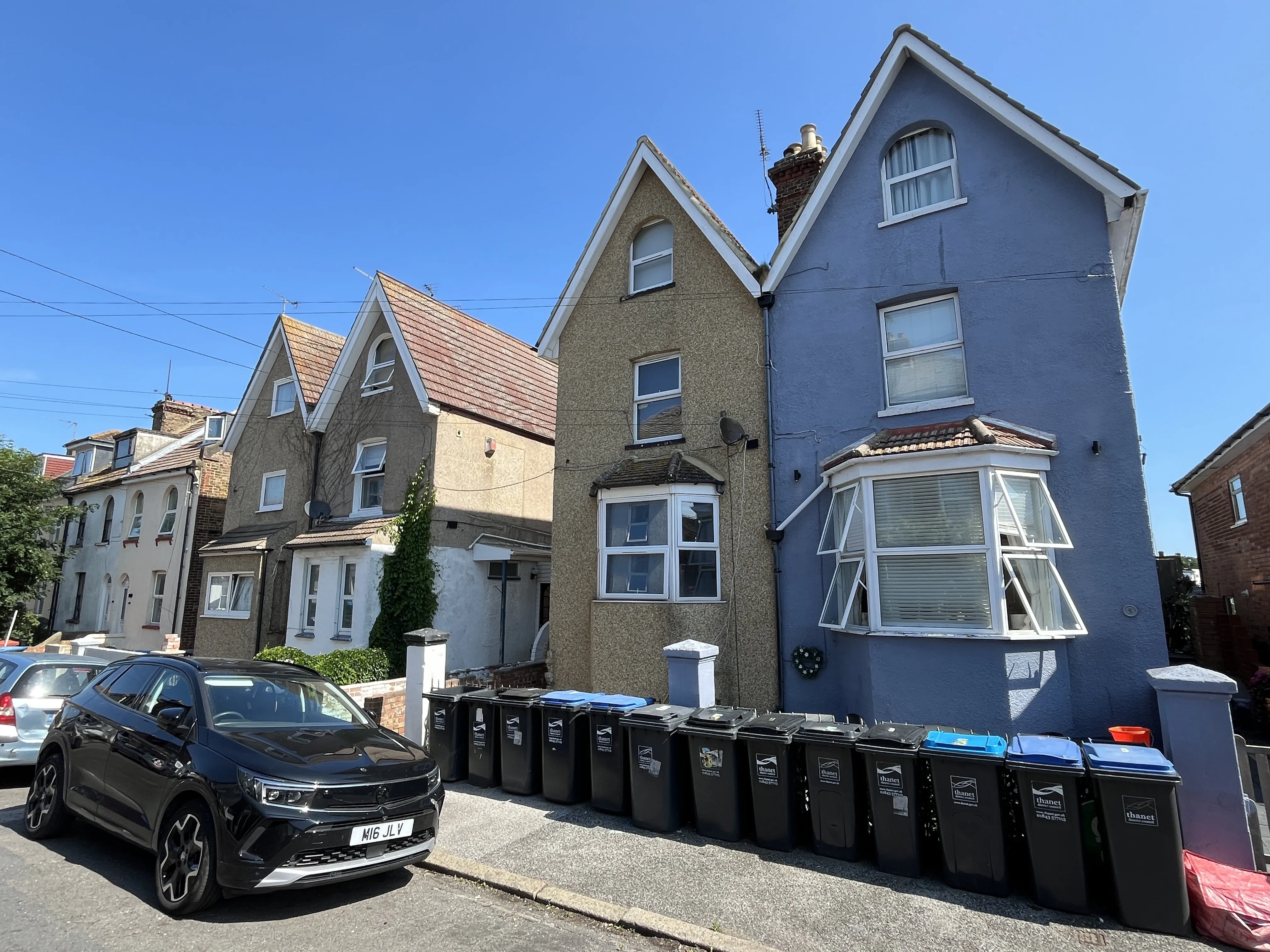 INVESTMENT - Freehold Semi Detached Building 