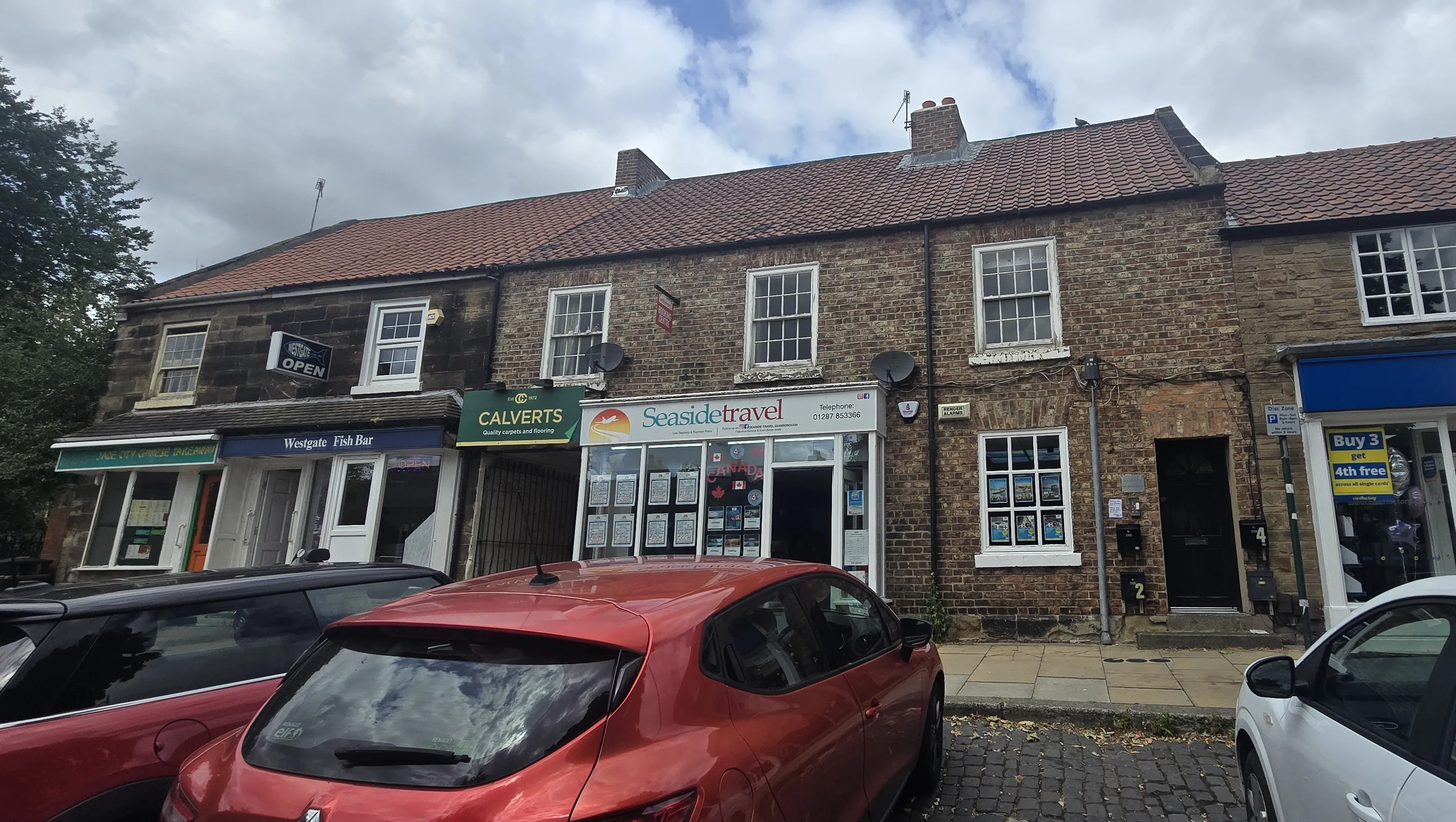 INVESTMENT - Freehold Mid Terrace Building 