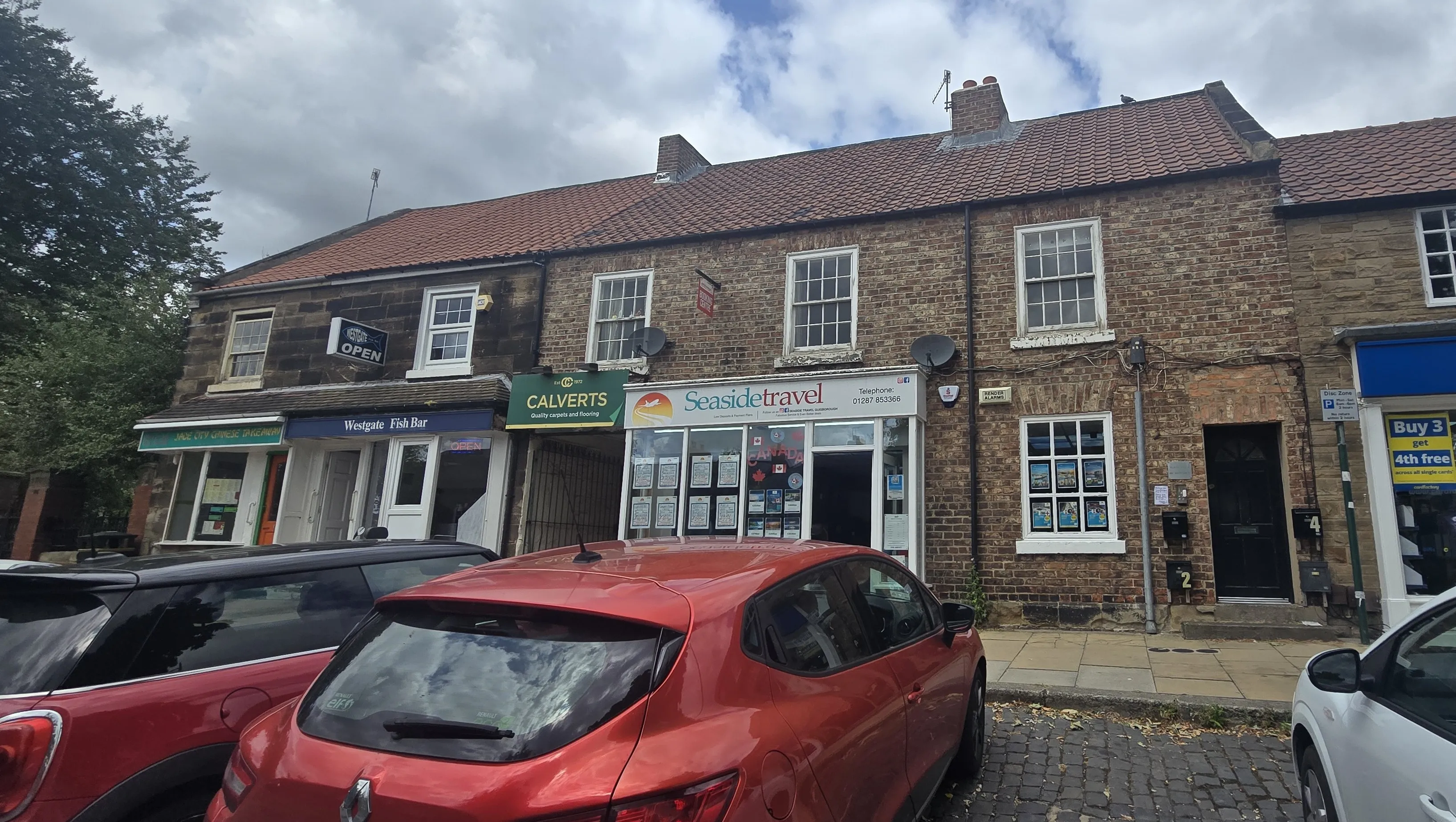 INVESTMENT - Freehold Mid Terrace Building 