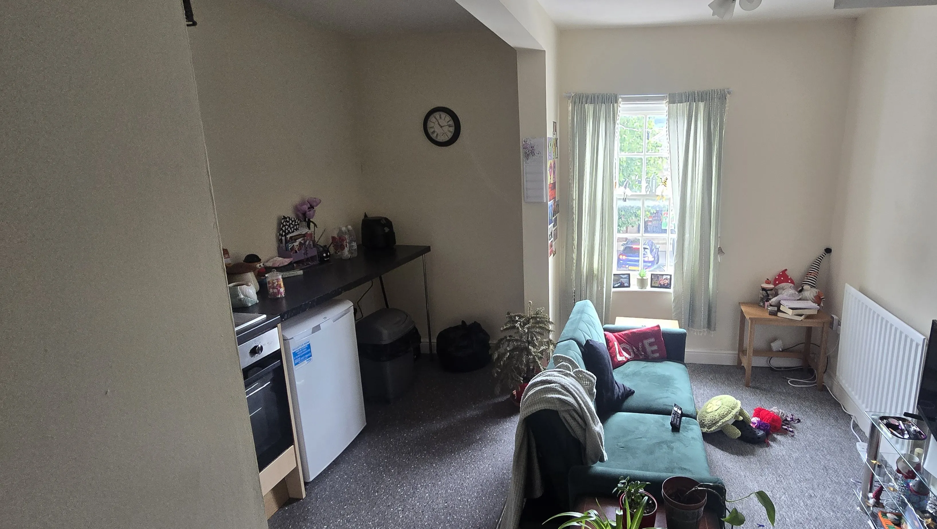 INVESTMENT - Freehold Mid Terrace Building 