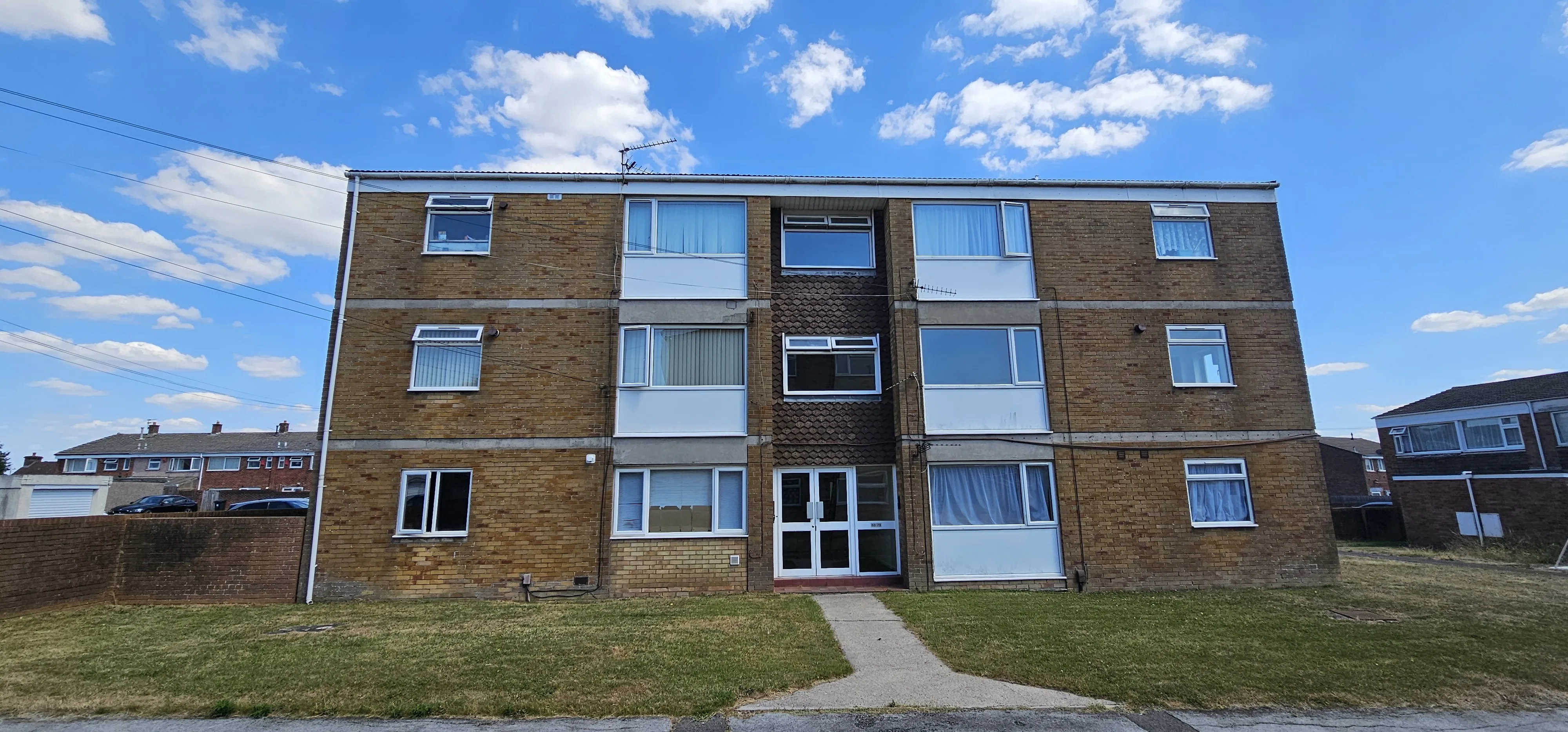 VACANT - Leasehold Self Contained First Floor Flat