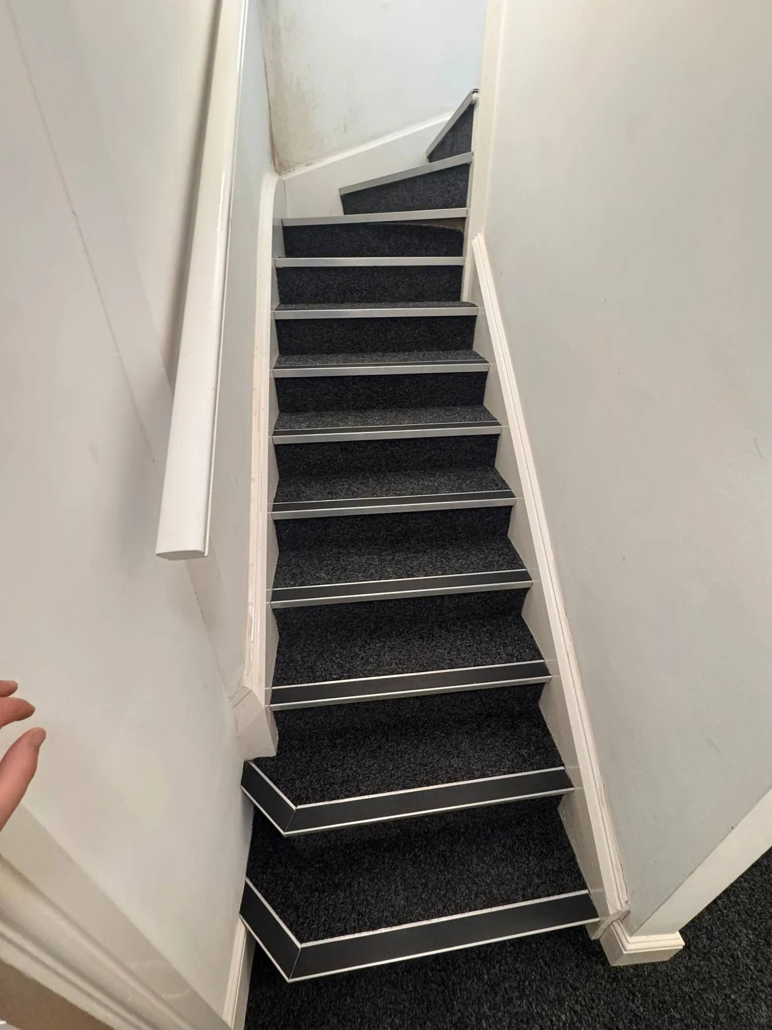 INVESTMENT - Leasehold Self Contained Second Floor Flat 