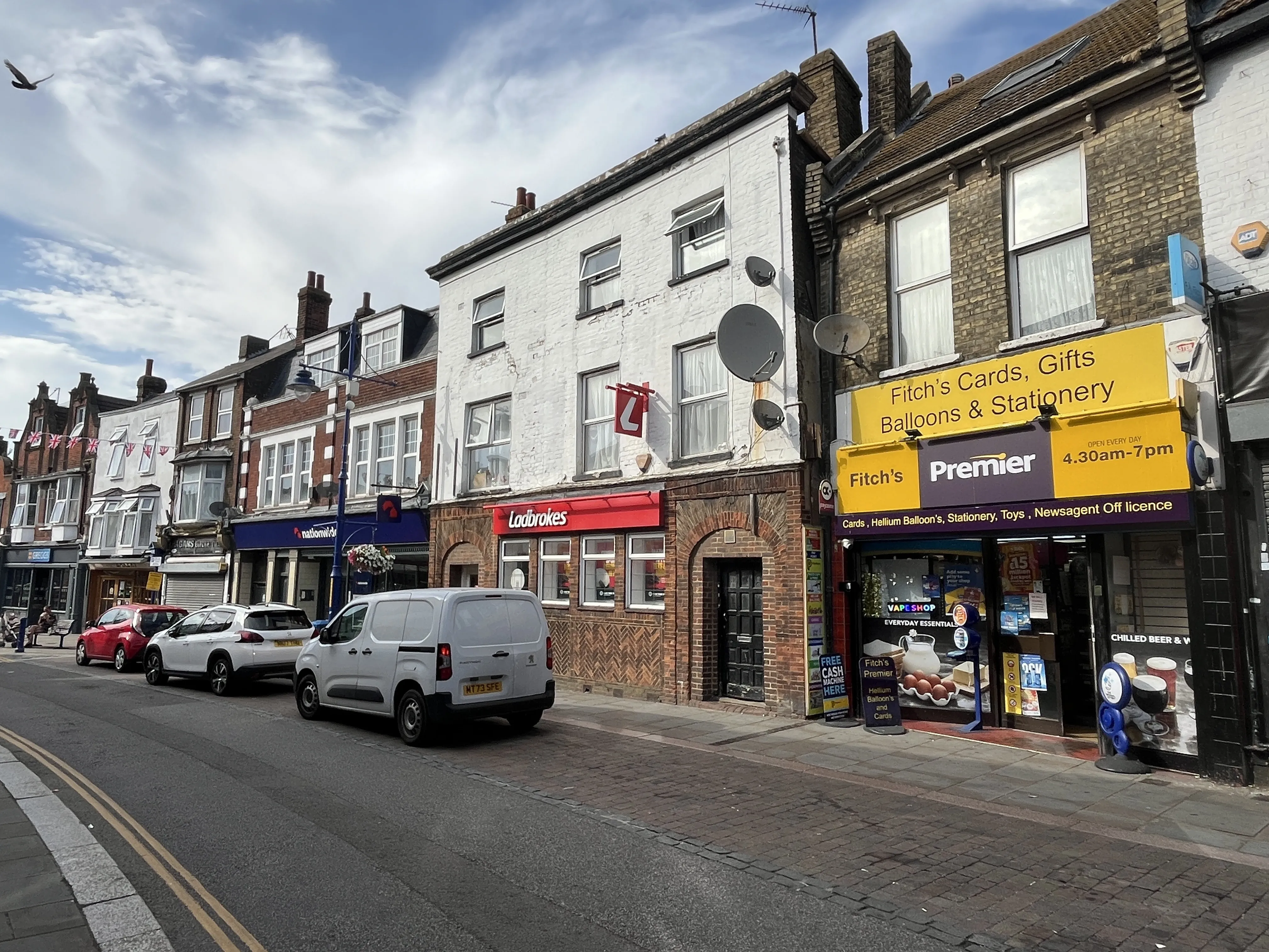 INVESTMENT - Freehold Mixed Use Building 