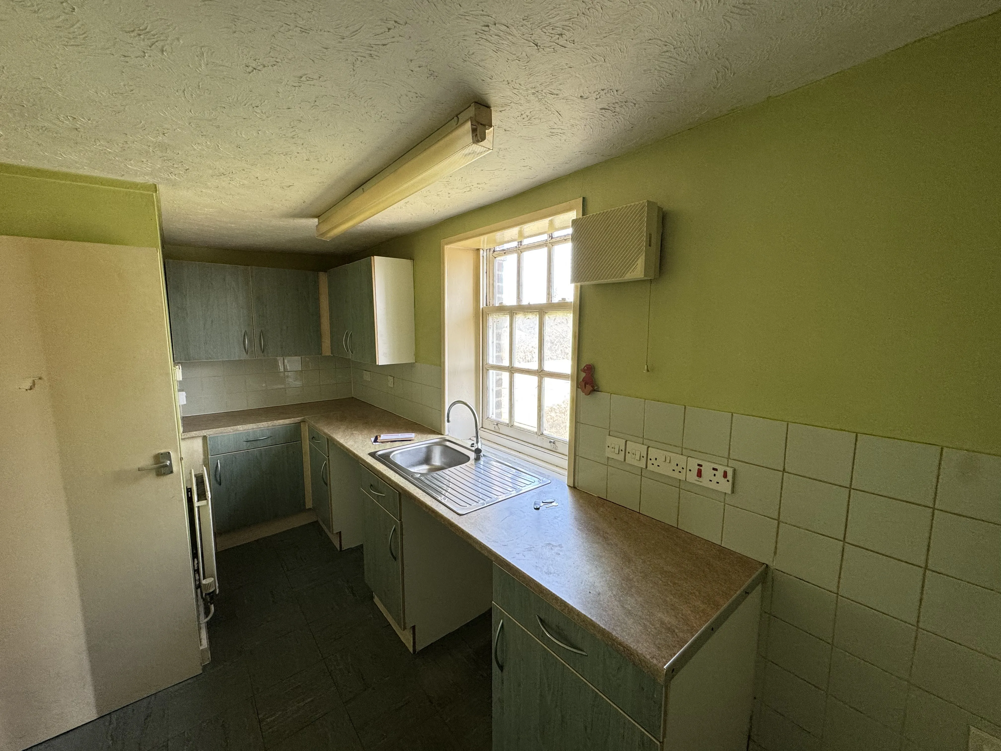VACANT - Freehold Grade II Listed Building